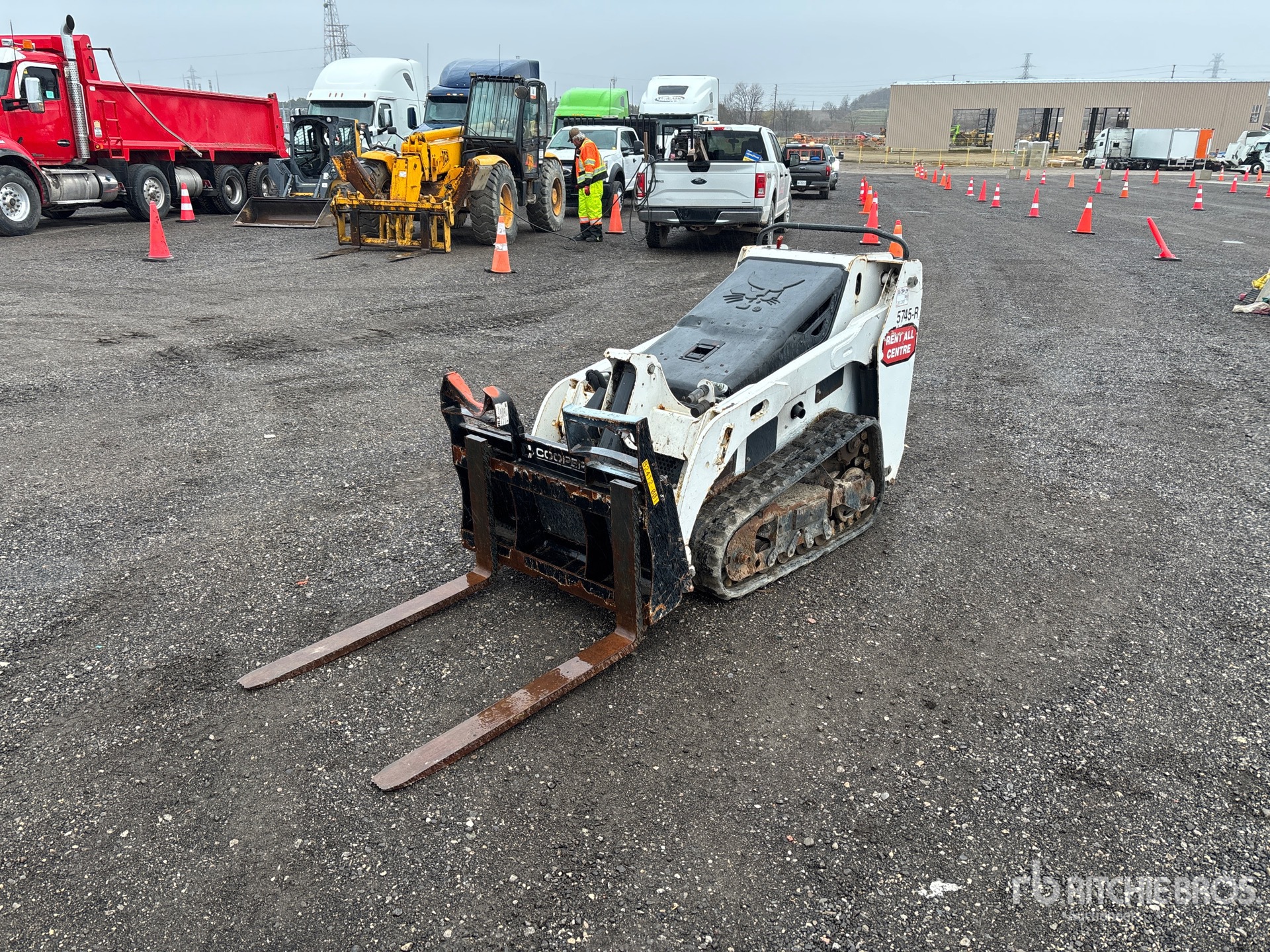 General Appearance with Spin