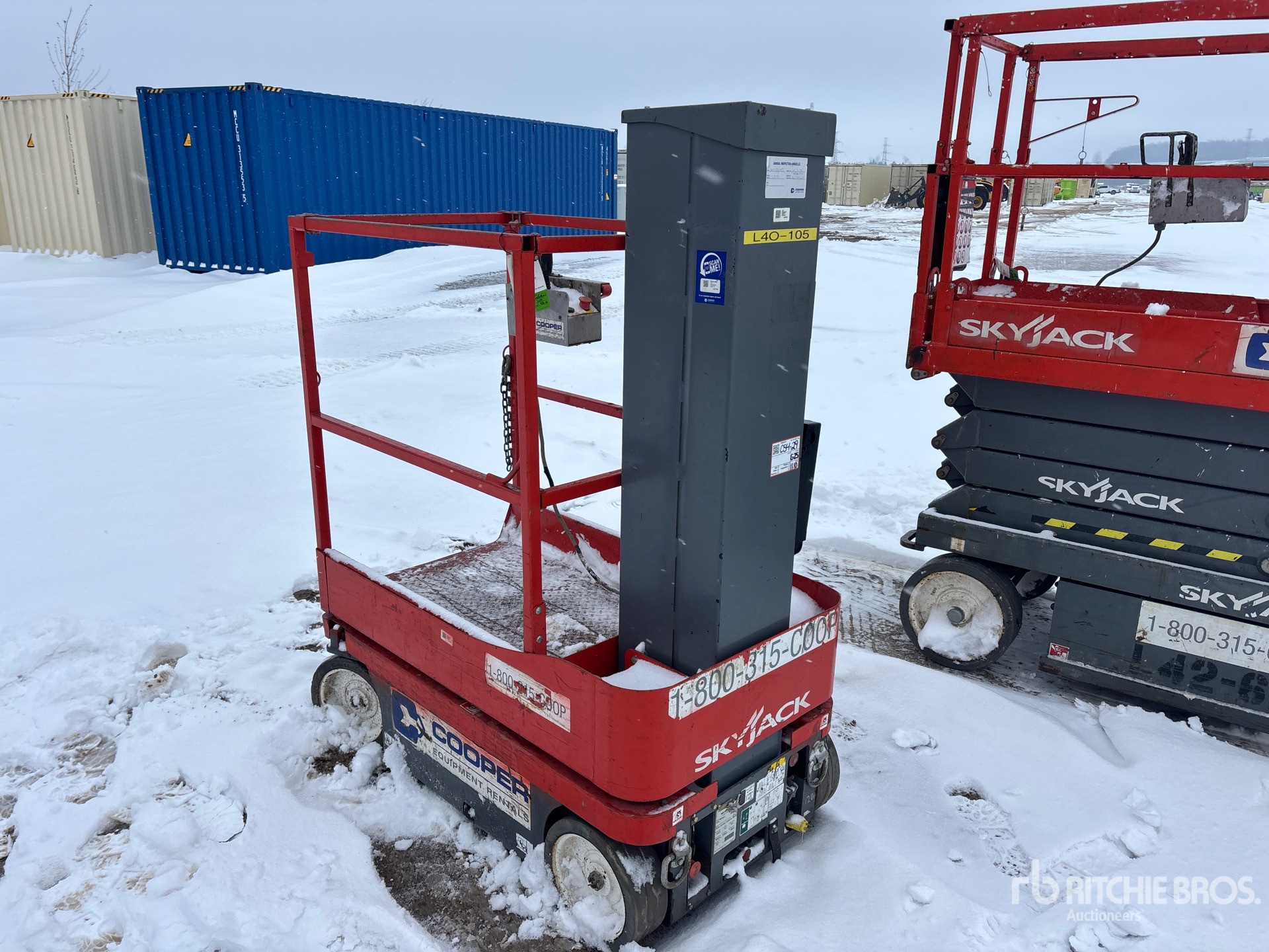 General Appearance with Picture, Left Rear Corner