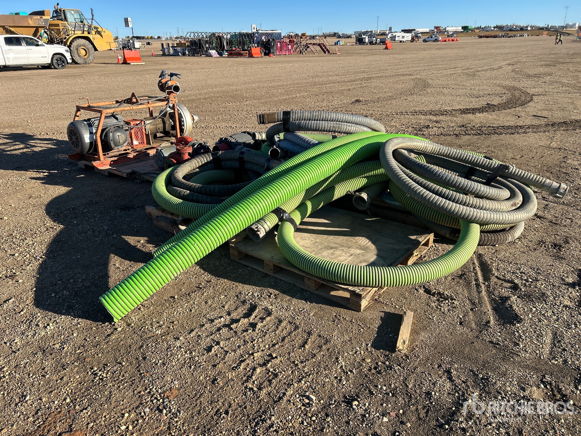 General Appearance with Foto, angolo posteriore sinistro