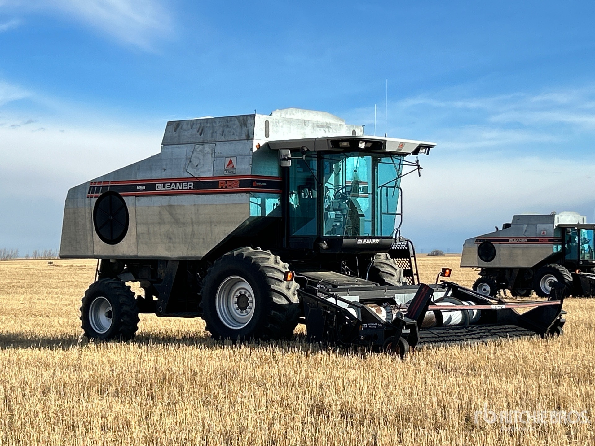 General Appearance with Foto, angolo anteriore destro