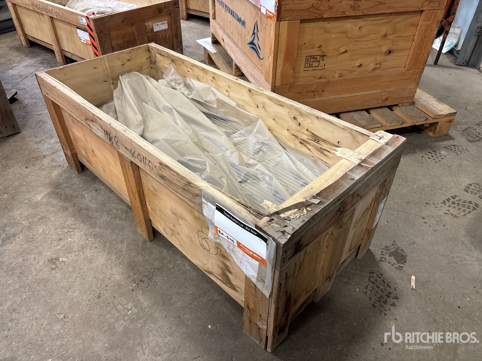 General Appearance with Foto, angolo anteriore sinistro