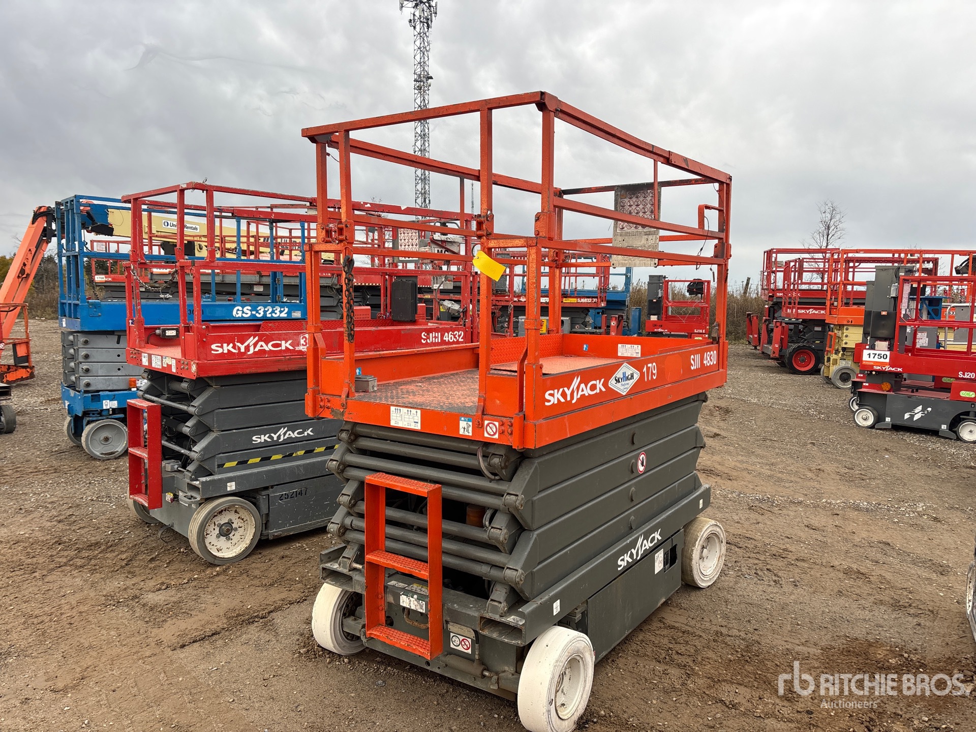 General Appearance with Imagen: esquina delantera izquierda