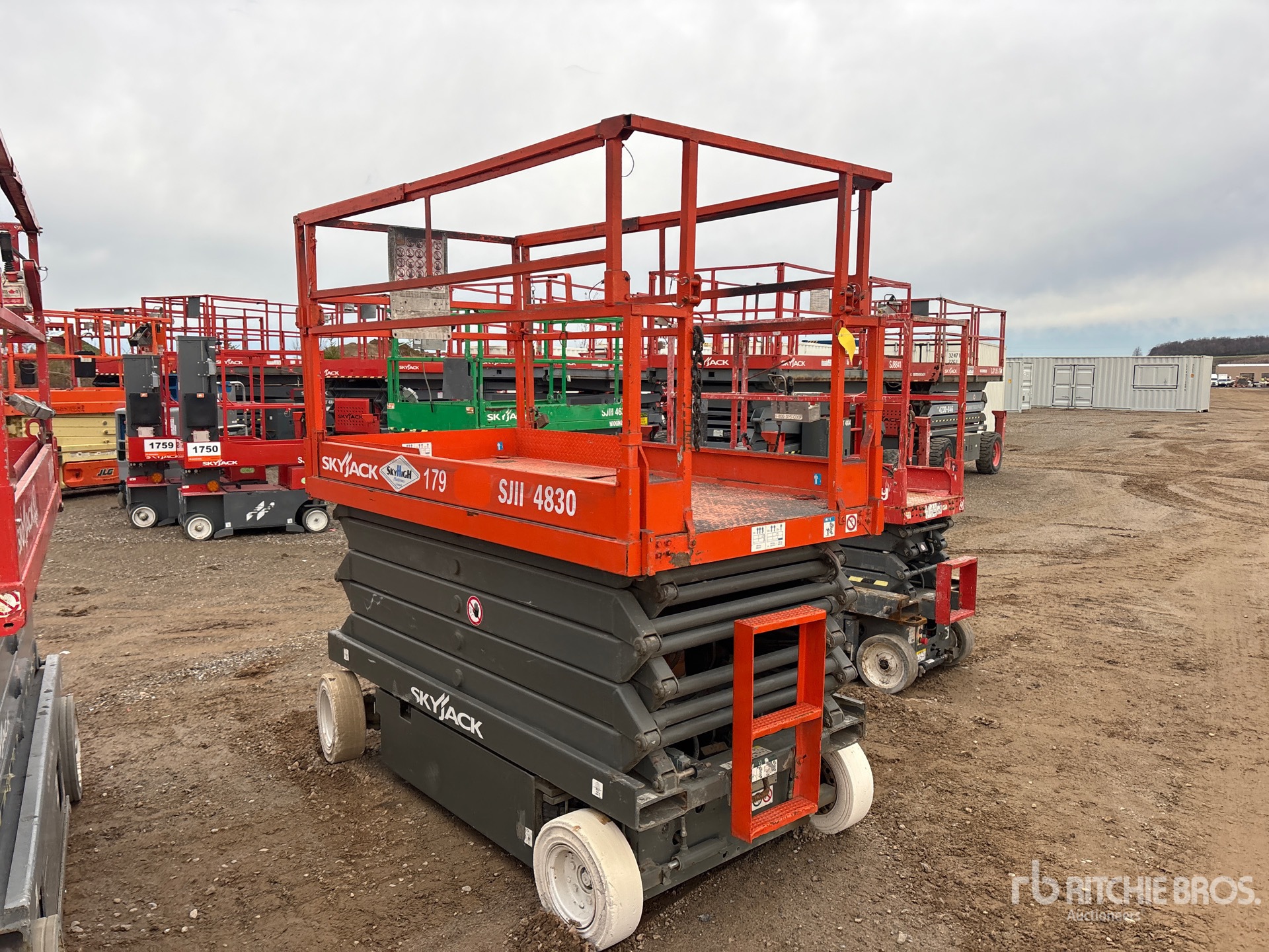 General Appearance with Imagen: esquina delantera derecha