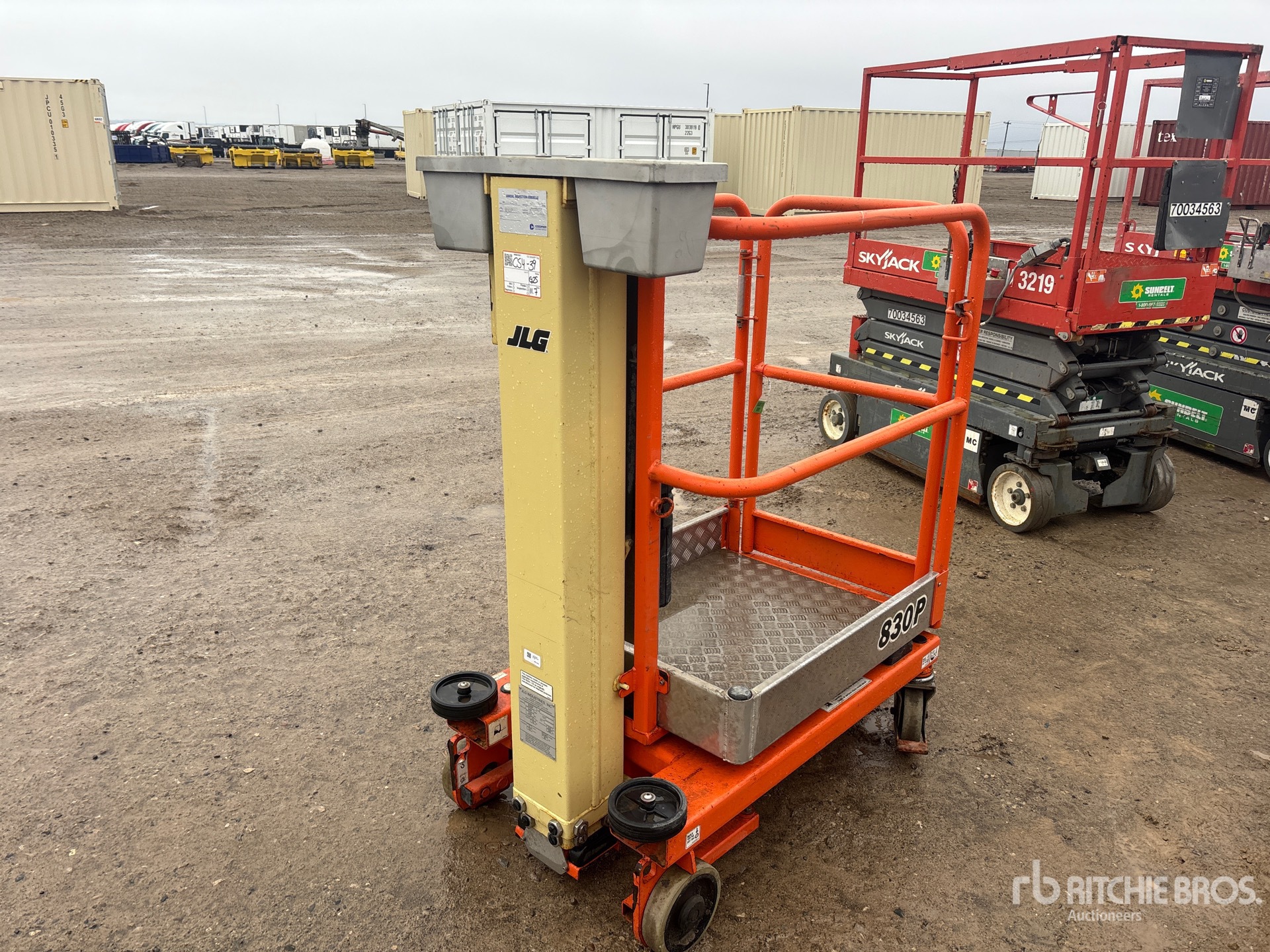 General Appearance with Imagen: esquina trasera derecha