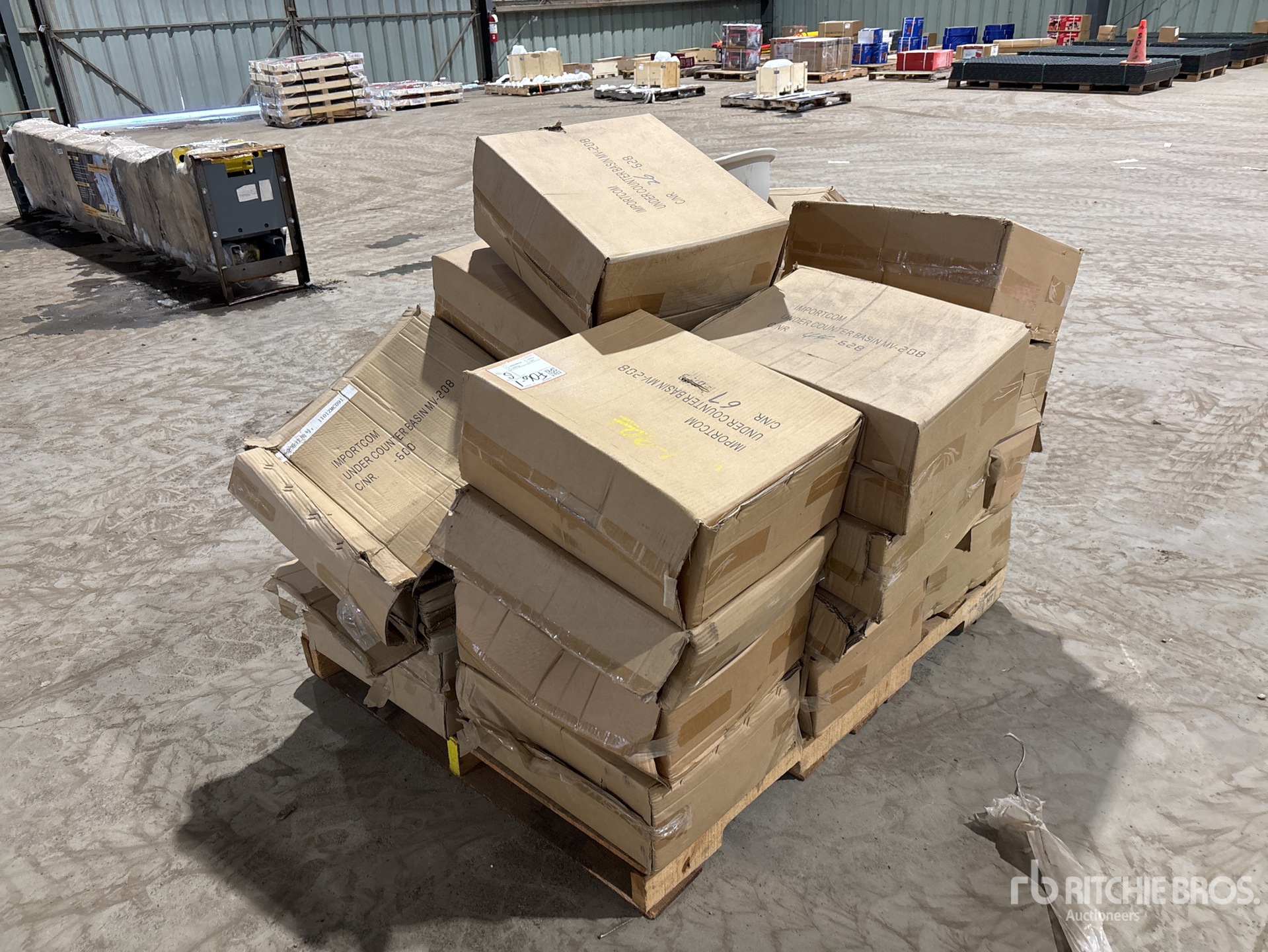 General Appearance with Bild, Ecke hinten rechts