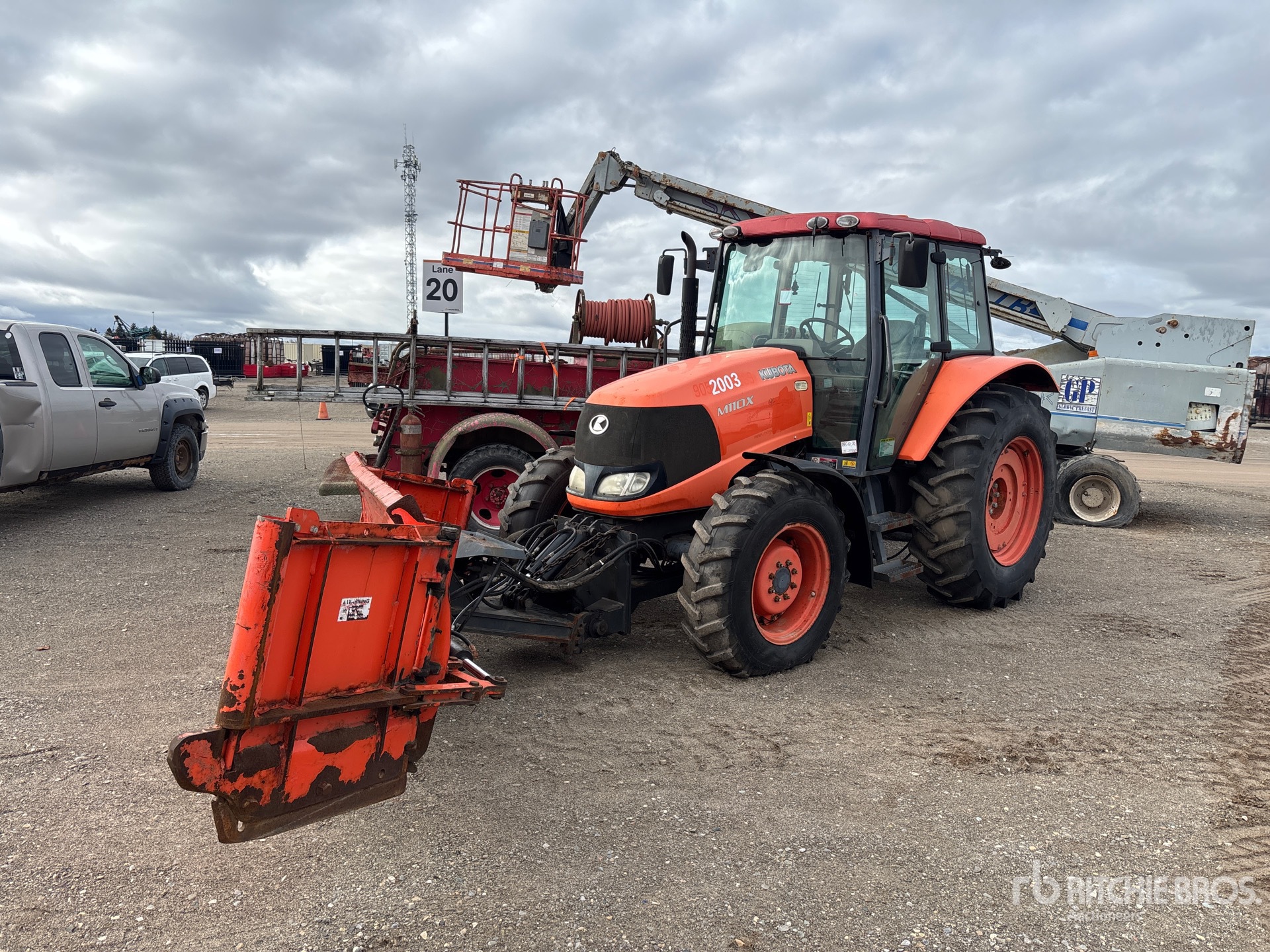 General Appearance with Picture, Left Front Corner