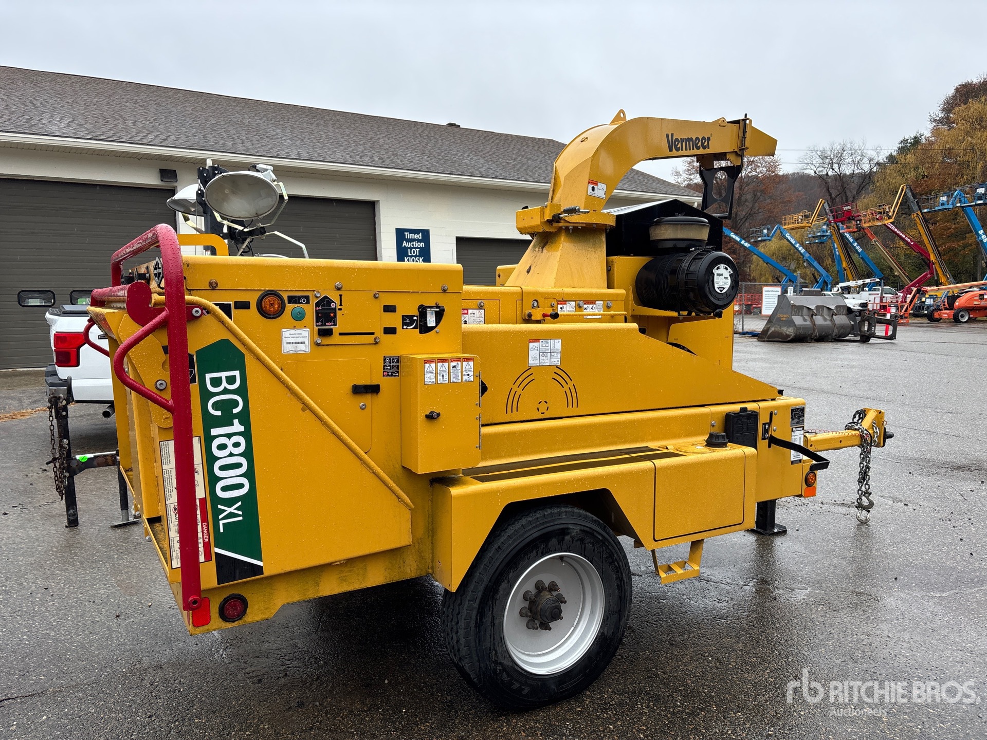 General Appearance with Picture, Right Rear Corner