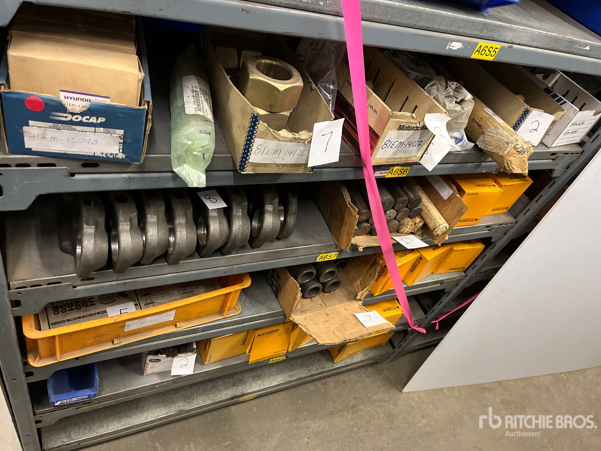 General Appearance with Foto, angolo anteriore destro