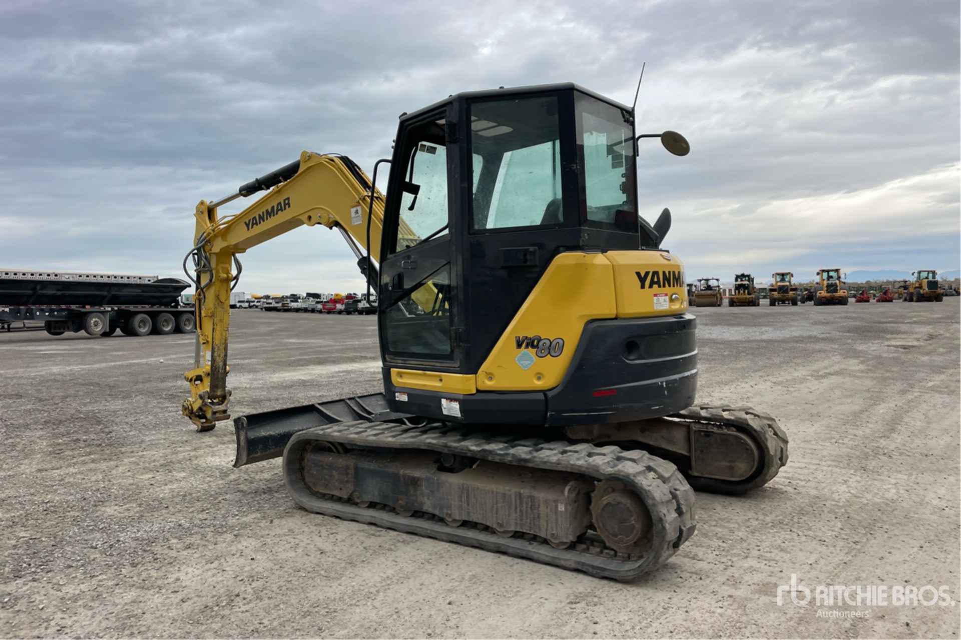 General Appearance with Picture, Left Rear Corner