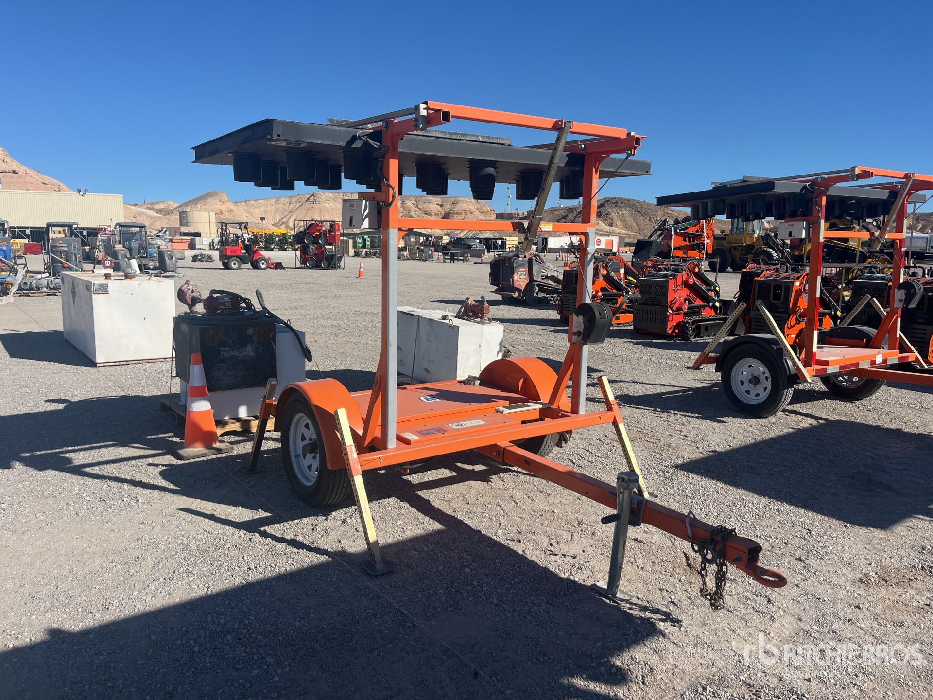 General Appearance with Picture, Right Front Corner