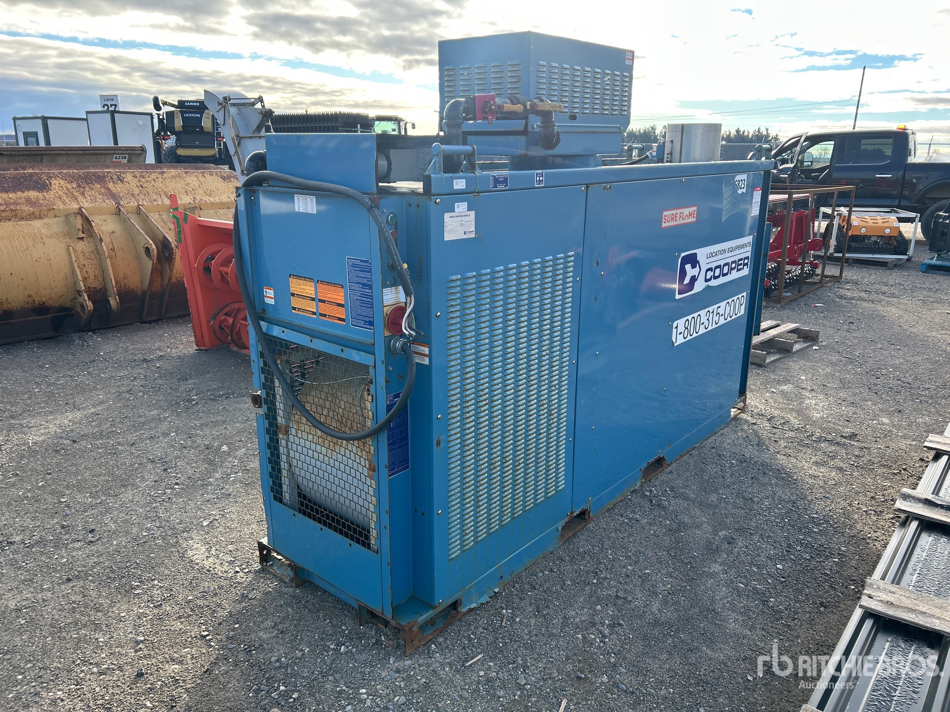 General Appearance with Bild, Ecke hinten rechts