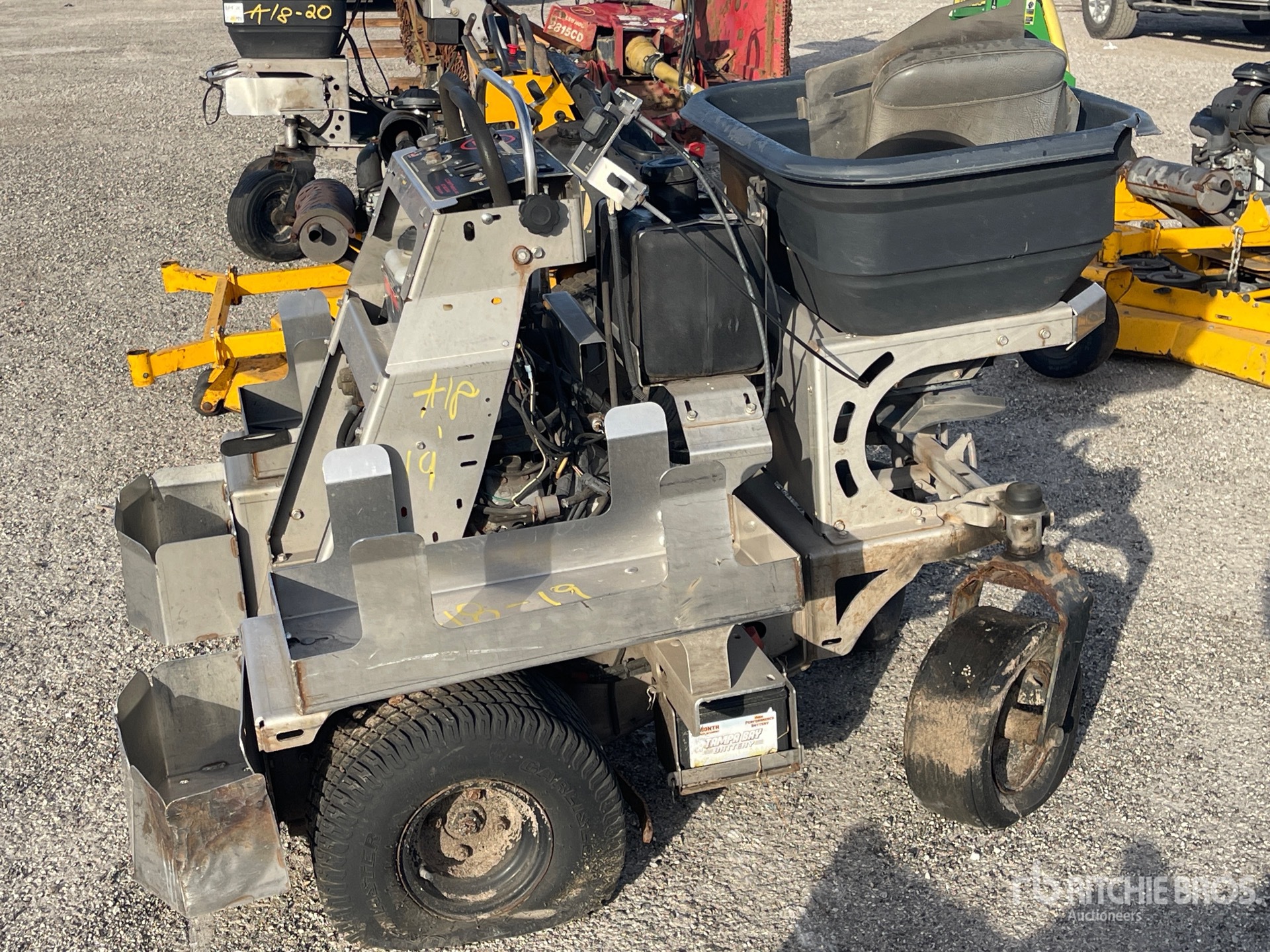 General Appearance with Image, coin arrière droit