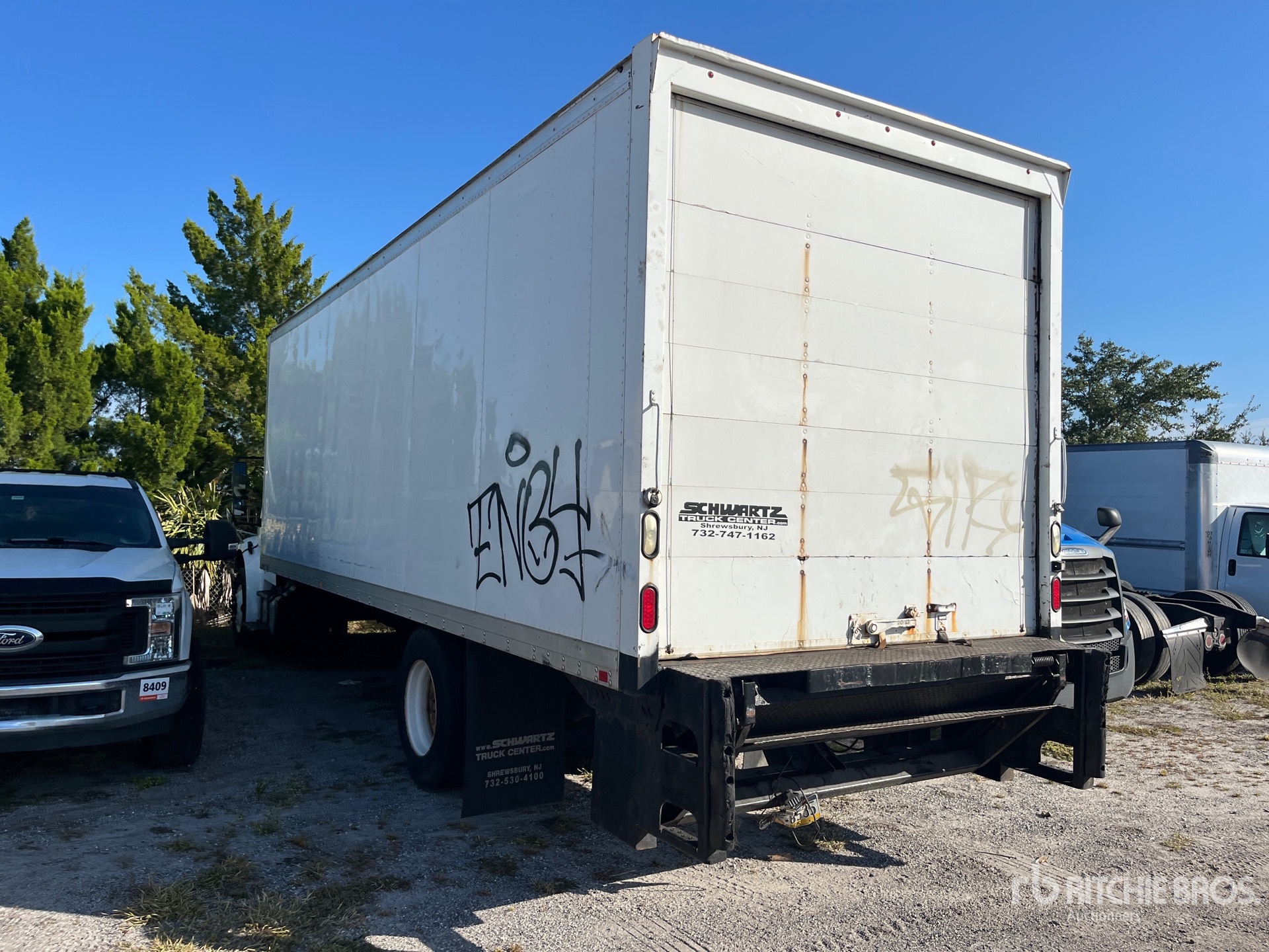 General Appearance with Imagen: esquina trasera izquierda