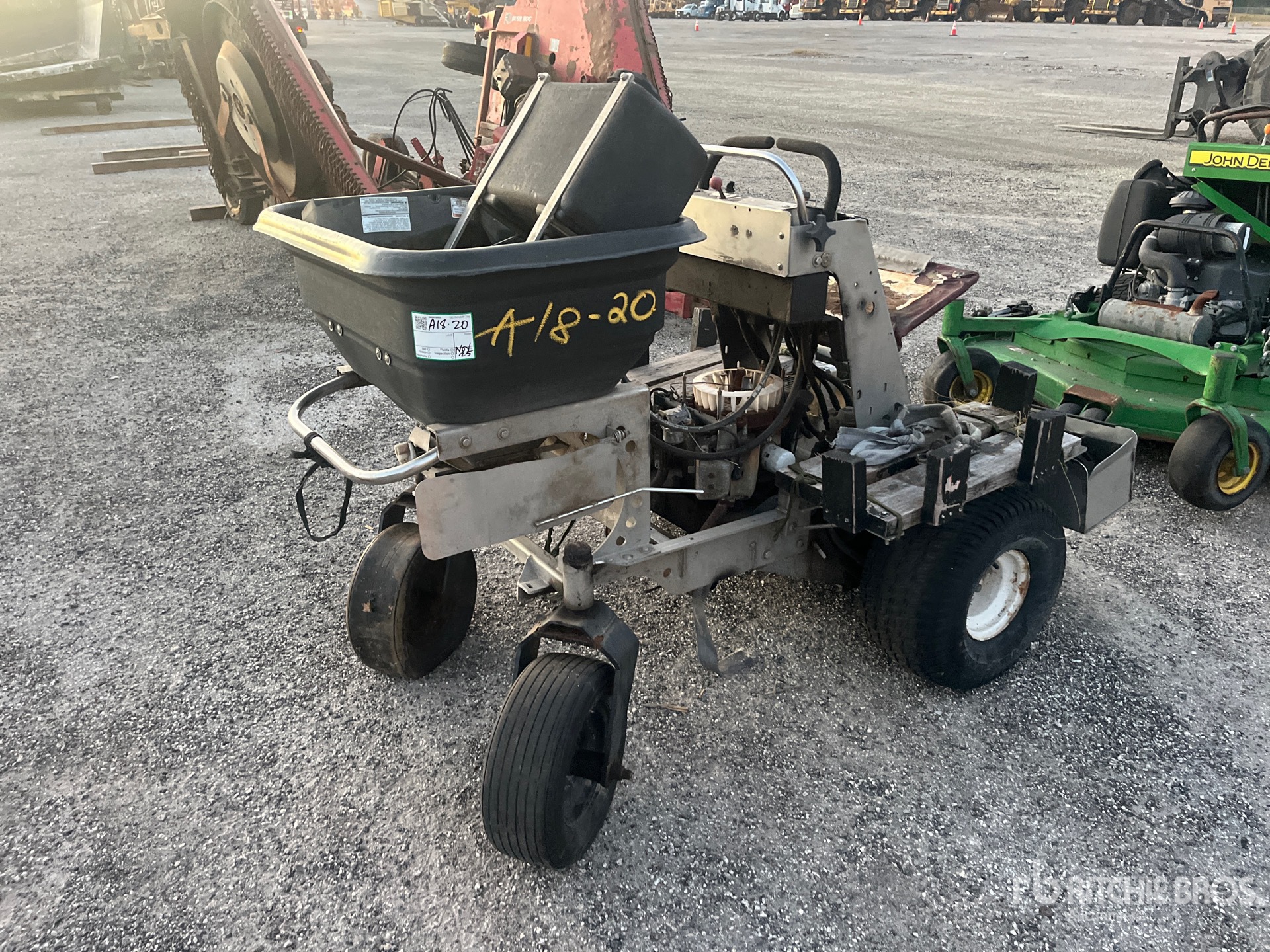 General Appearance with Imagen: esquina delantera izquierda