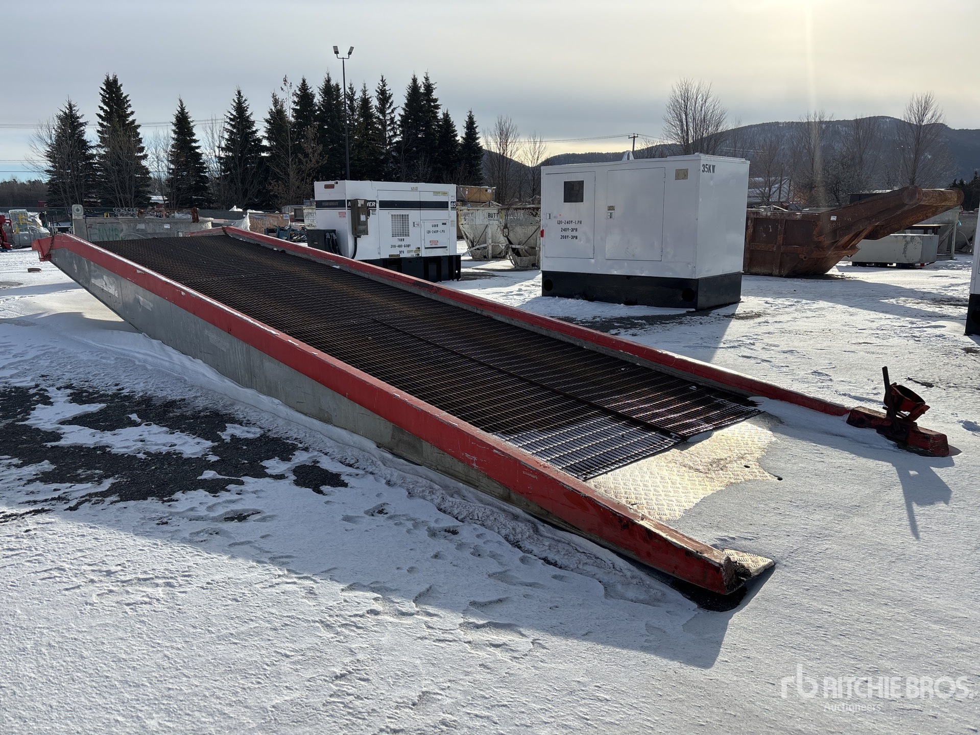 General Appearance with Zdjęcie, lewy dolny róg