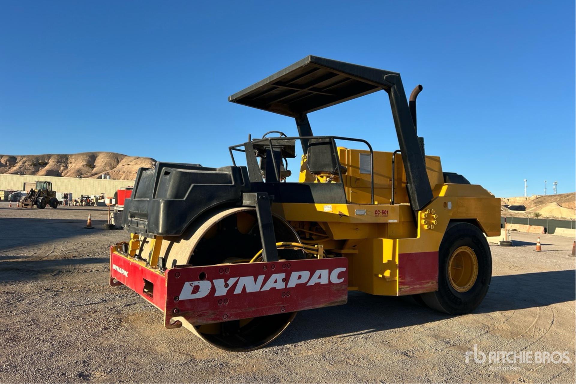 Aspect général with Image, coin avant gauche