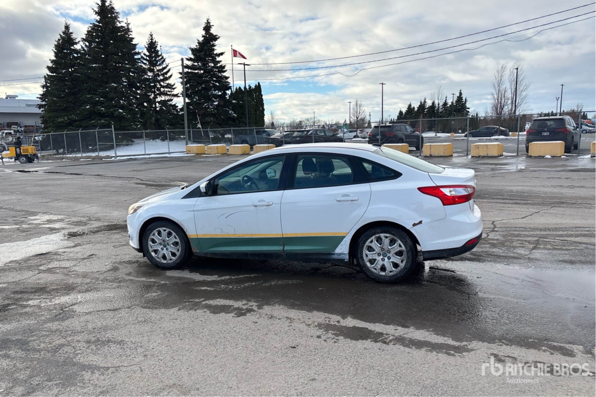 General Appearance with Picture, Left Rear Corner