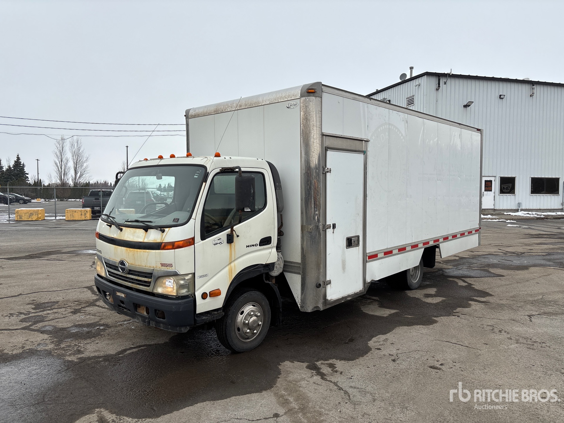 General Appearance with Imagen: esquina delantera izquierda