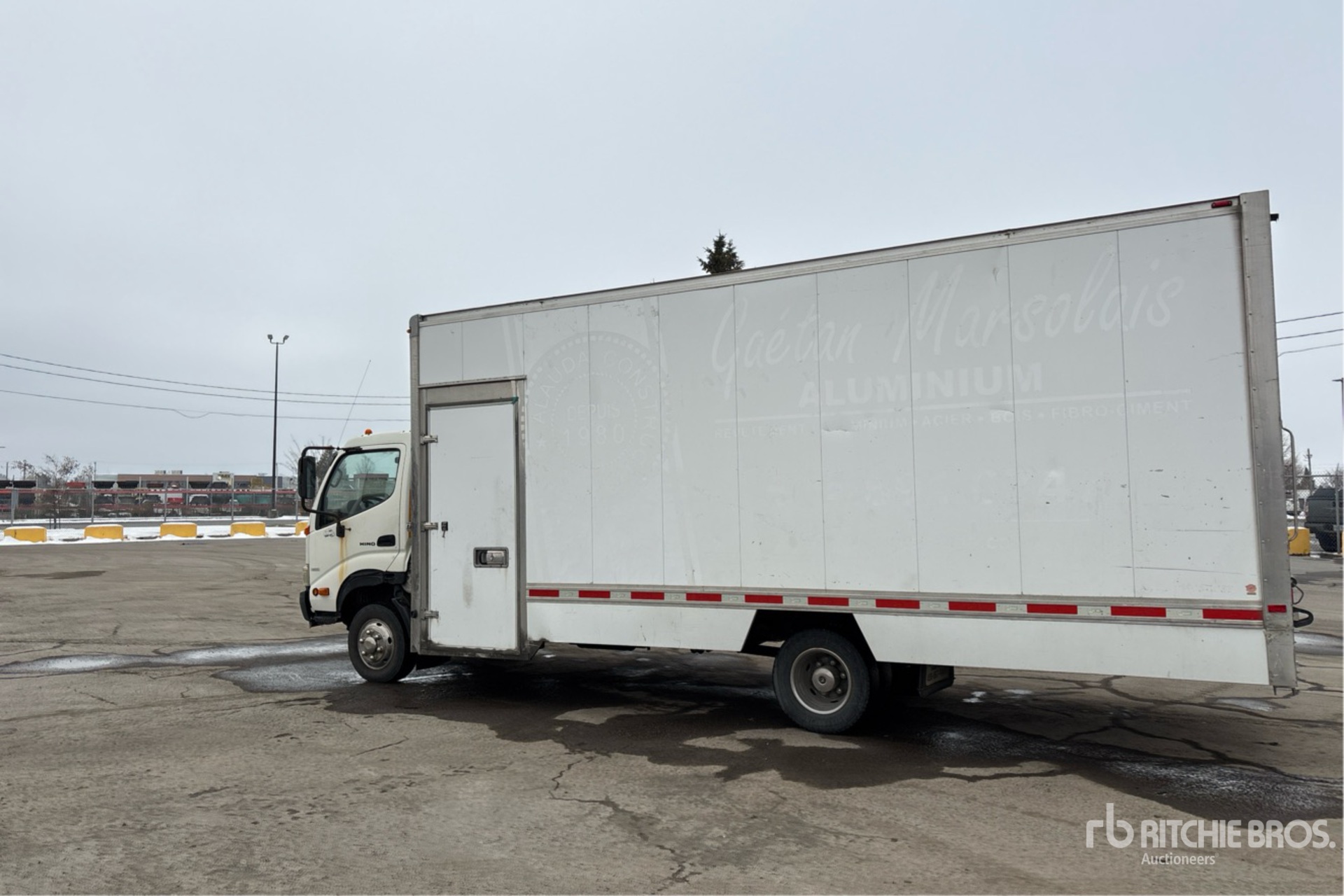 General Appearance with Imagen: esquina trasera izquierda