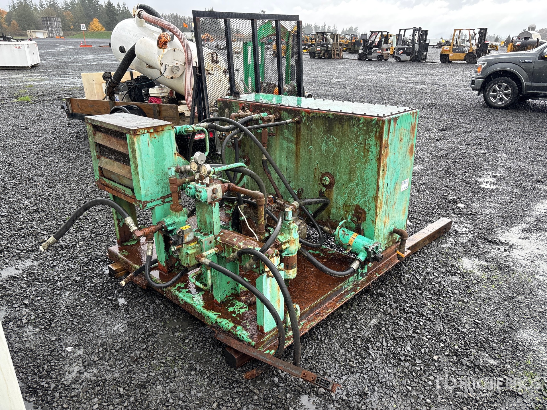 General Appearance with Featured Photo