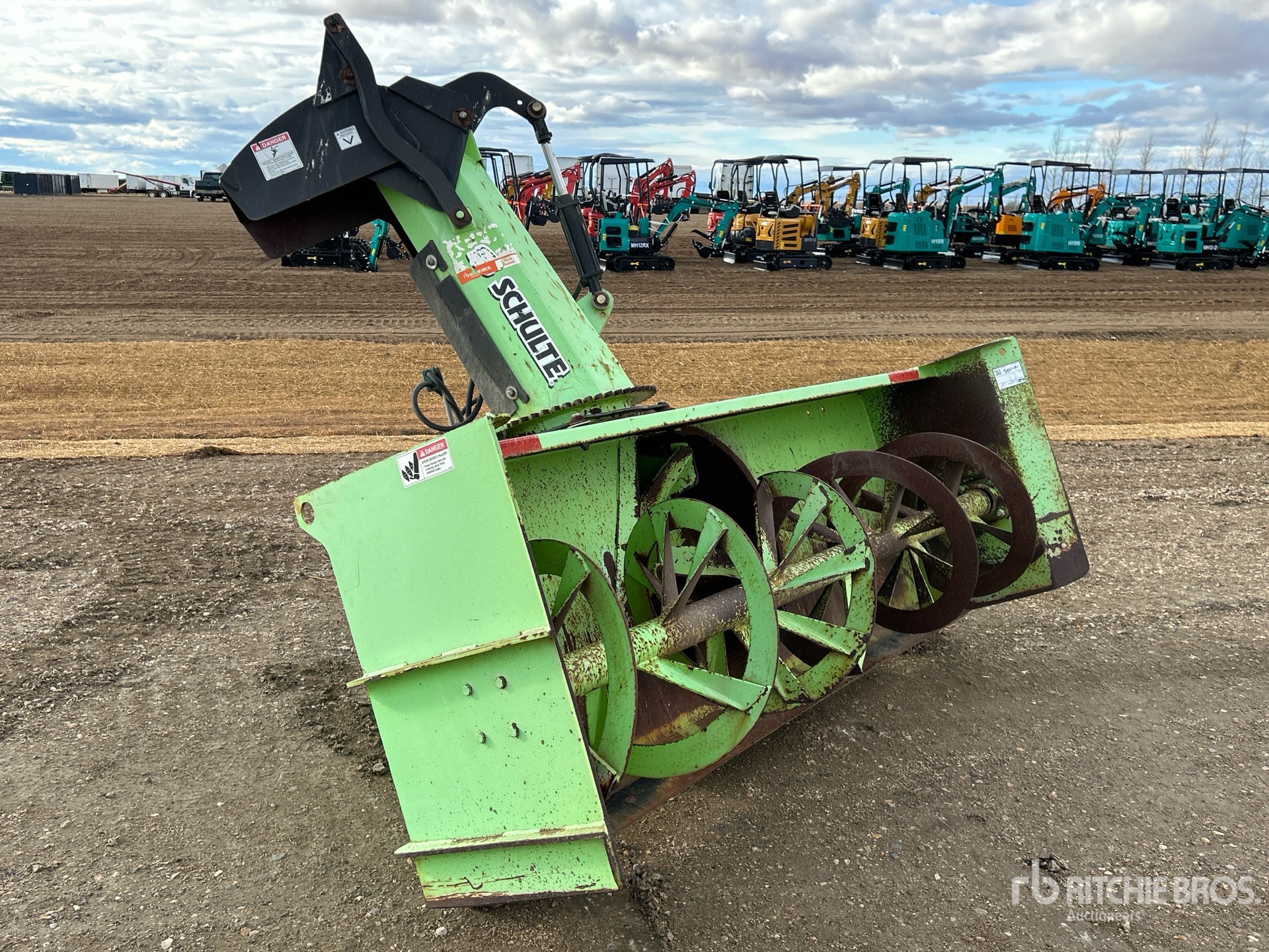 General Appearance with Foto, angolo anteriore destro