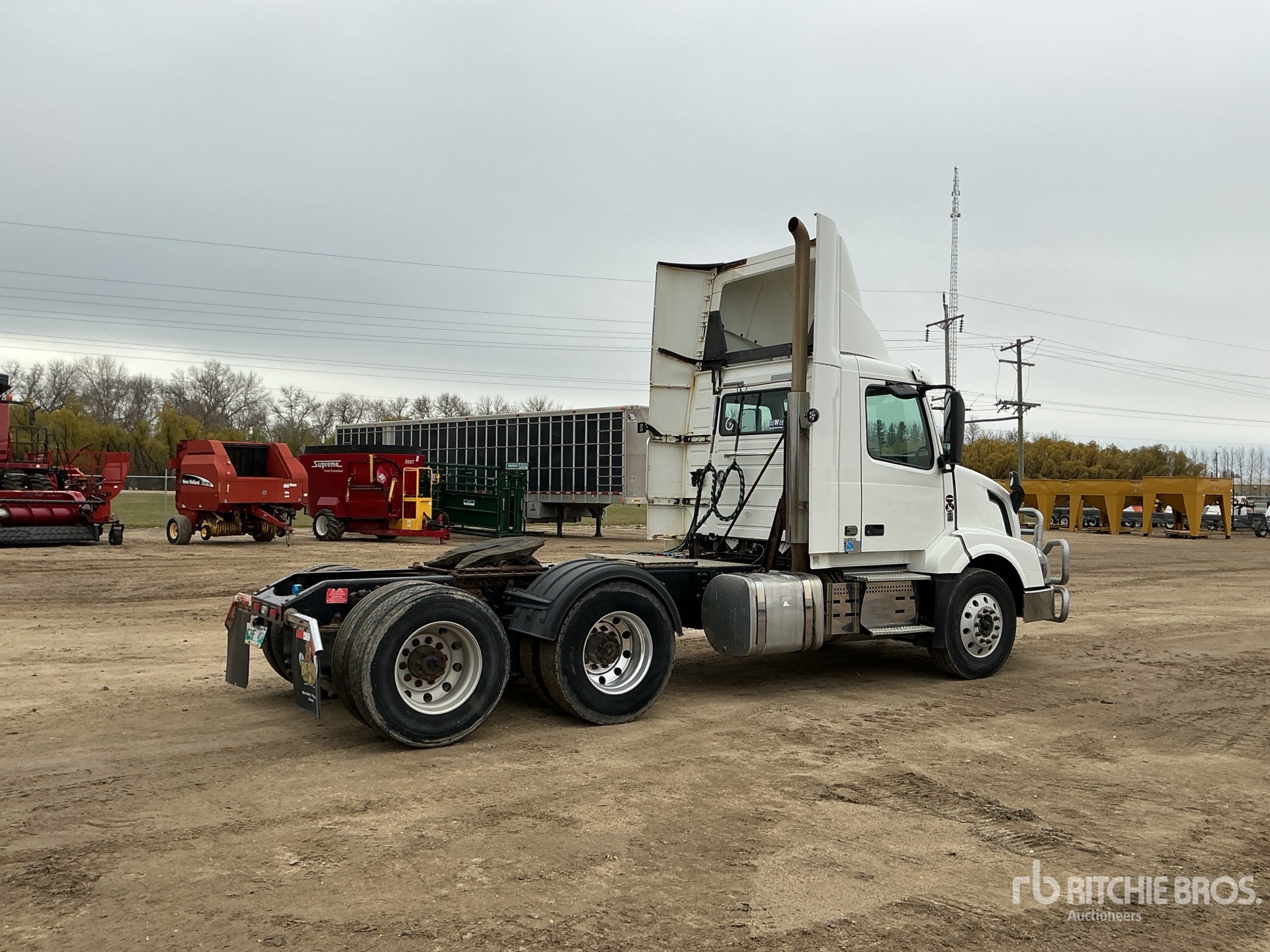 General Appearance with Bild, Ecke hinten rechts
