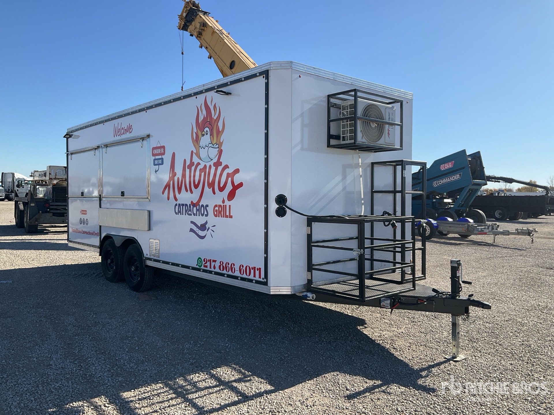 General Appearance with Bild, Ecke vorne rechts