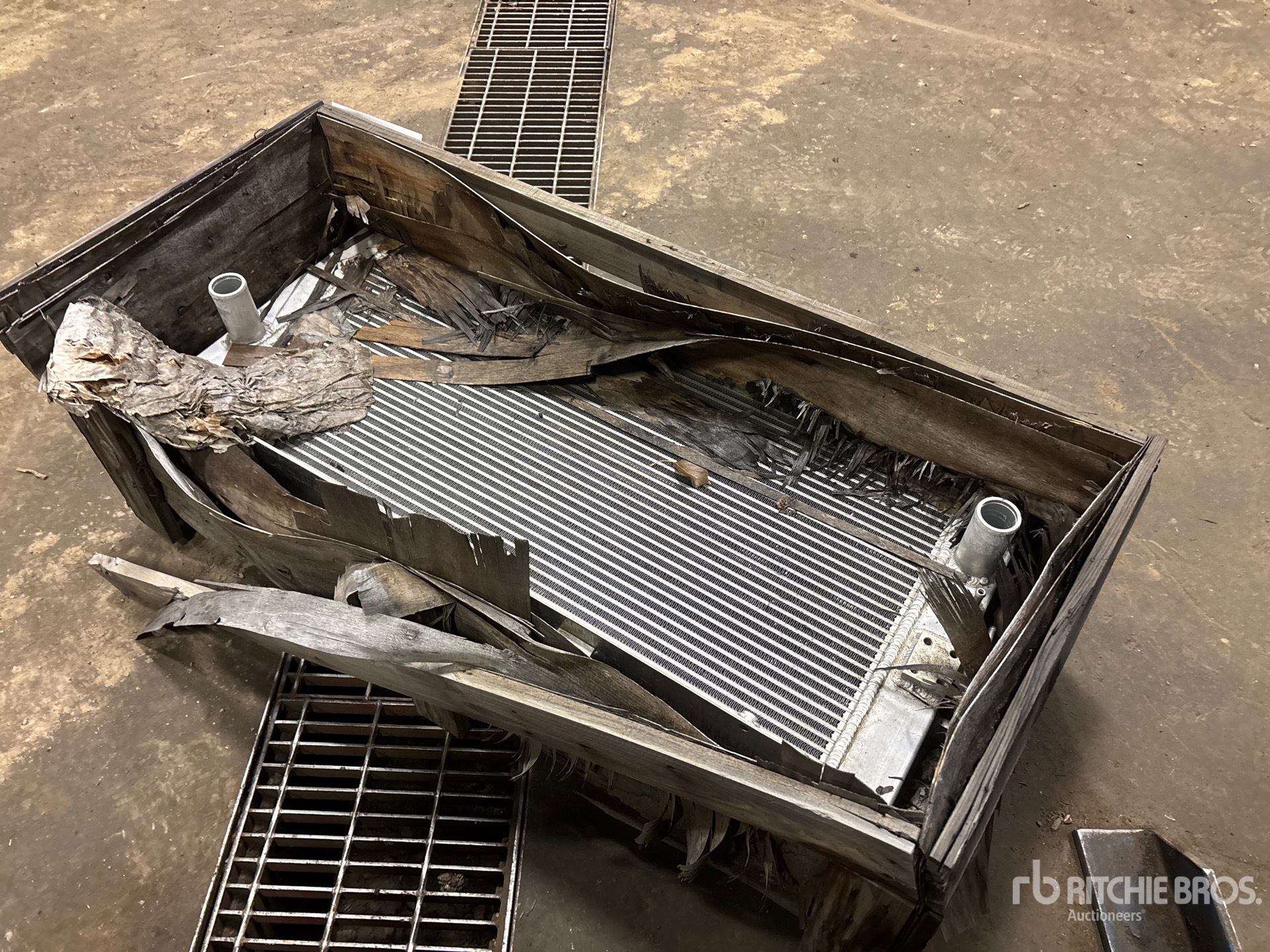 General Appearance with Bild, Ecke hinten rechts