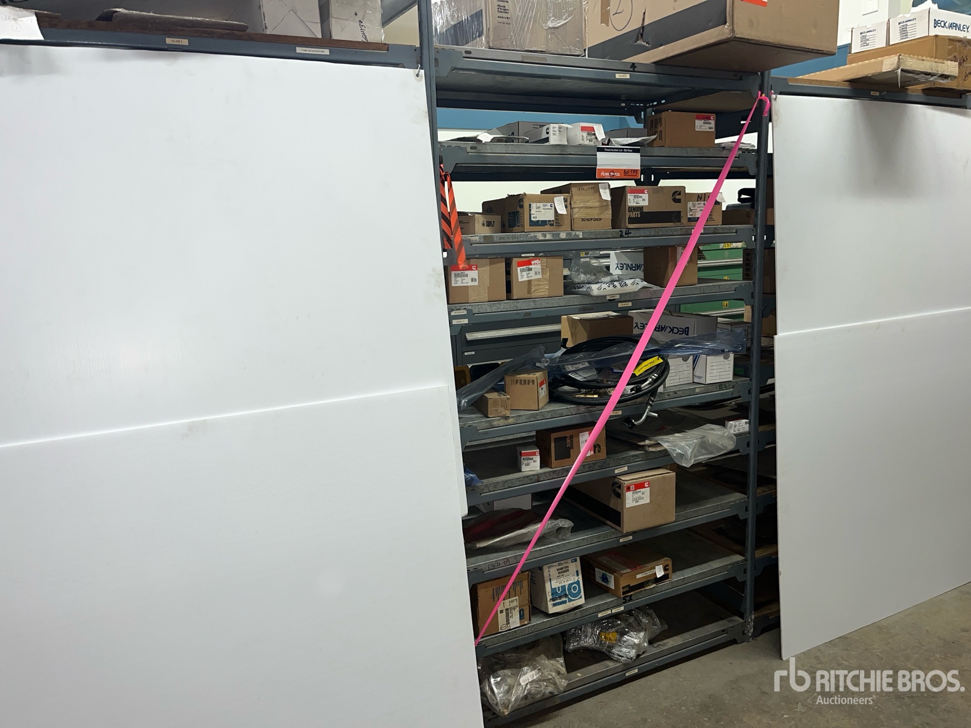 General Appearance with Foto, angolo anteriore destro