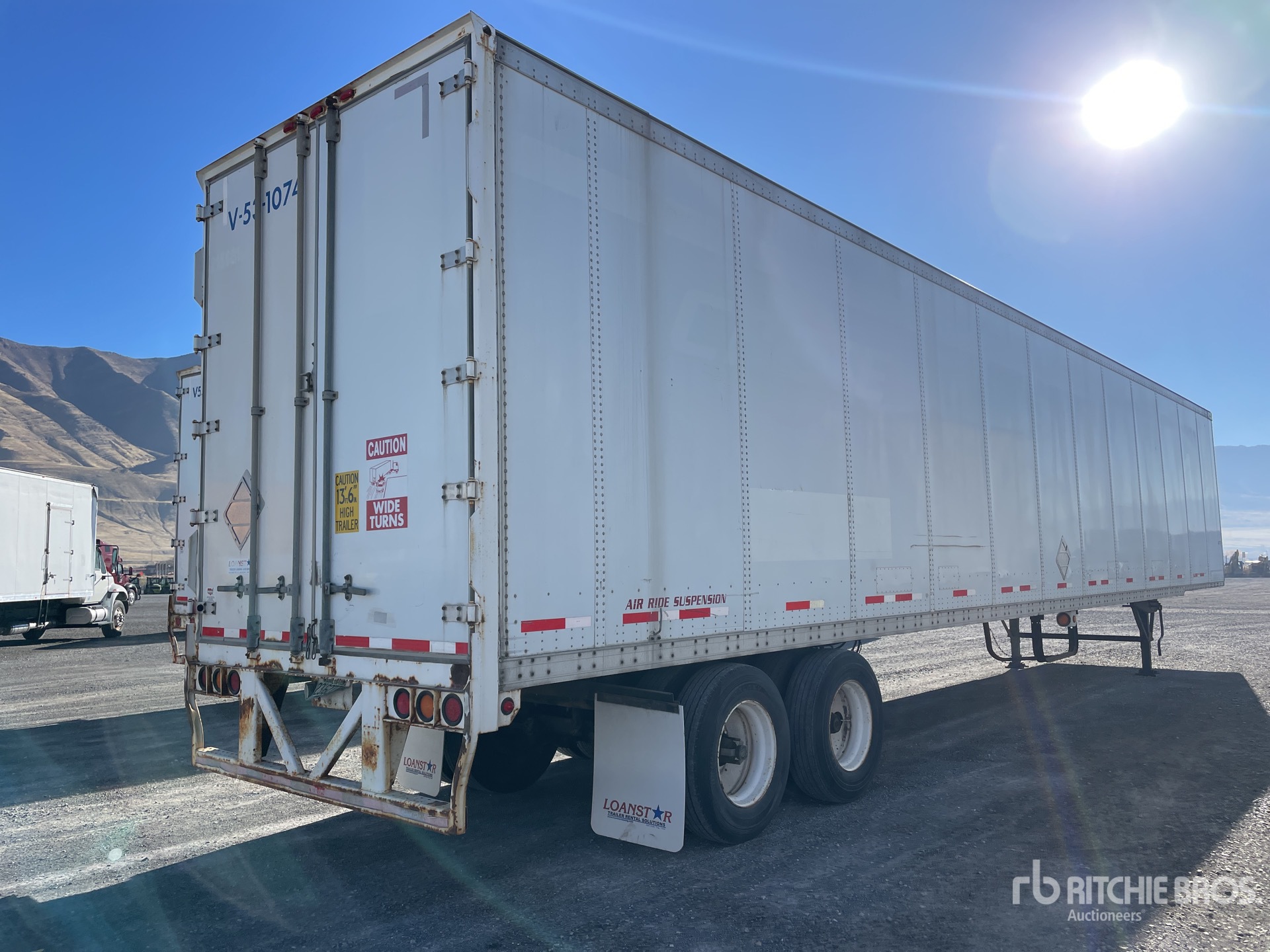 General Appearance with Bild, Ecke hinten rechts