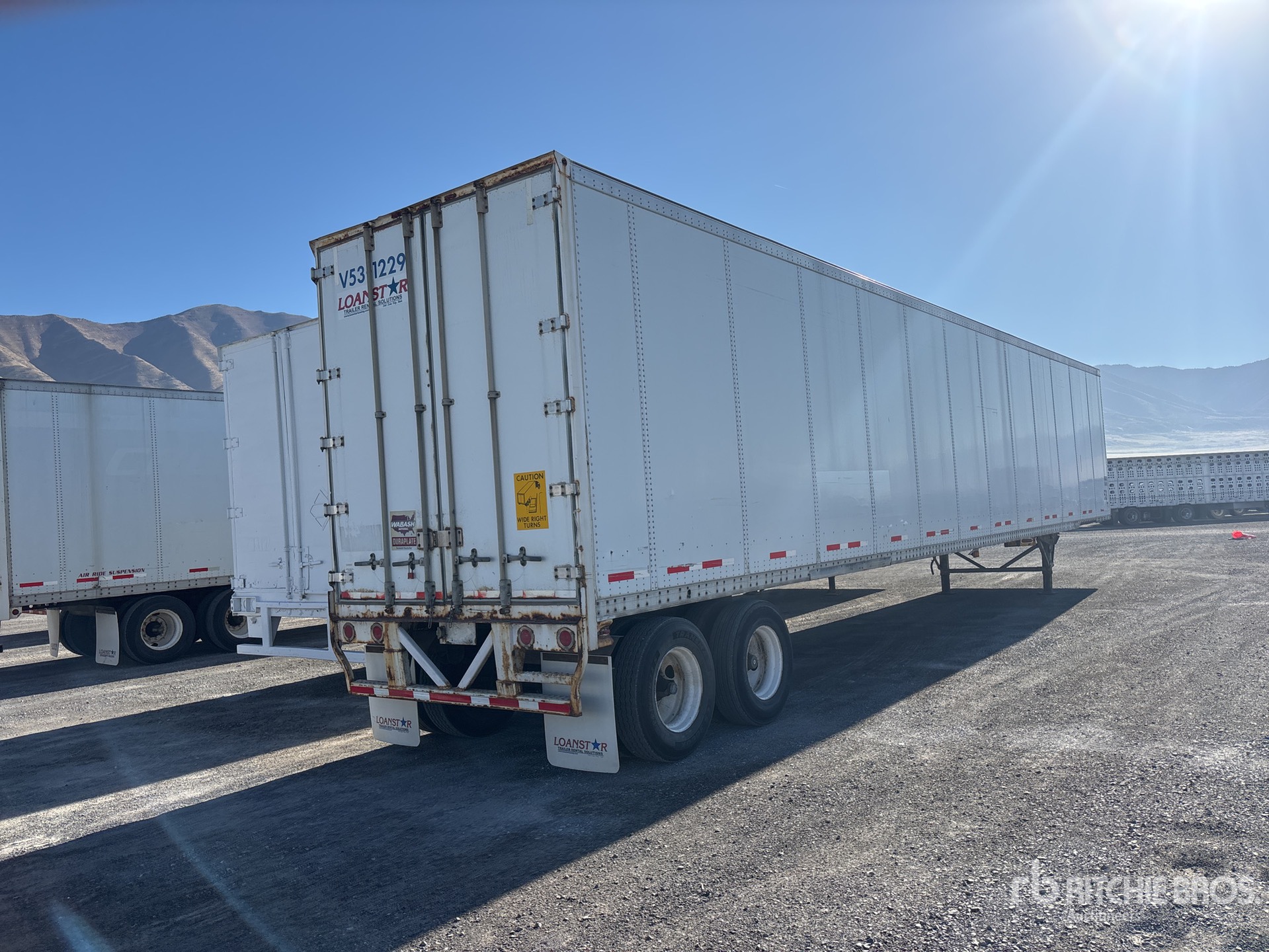 General Appearance with Bild, Ecke hinten rechts