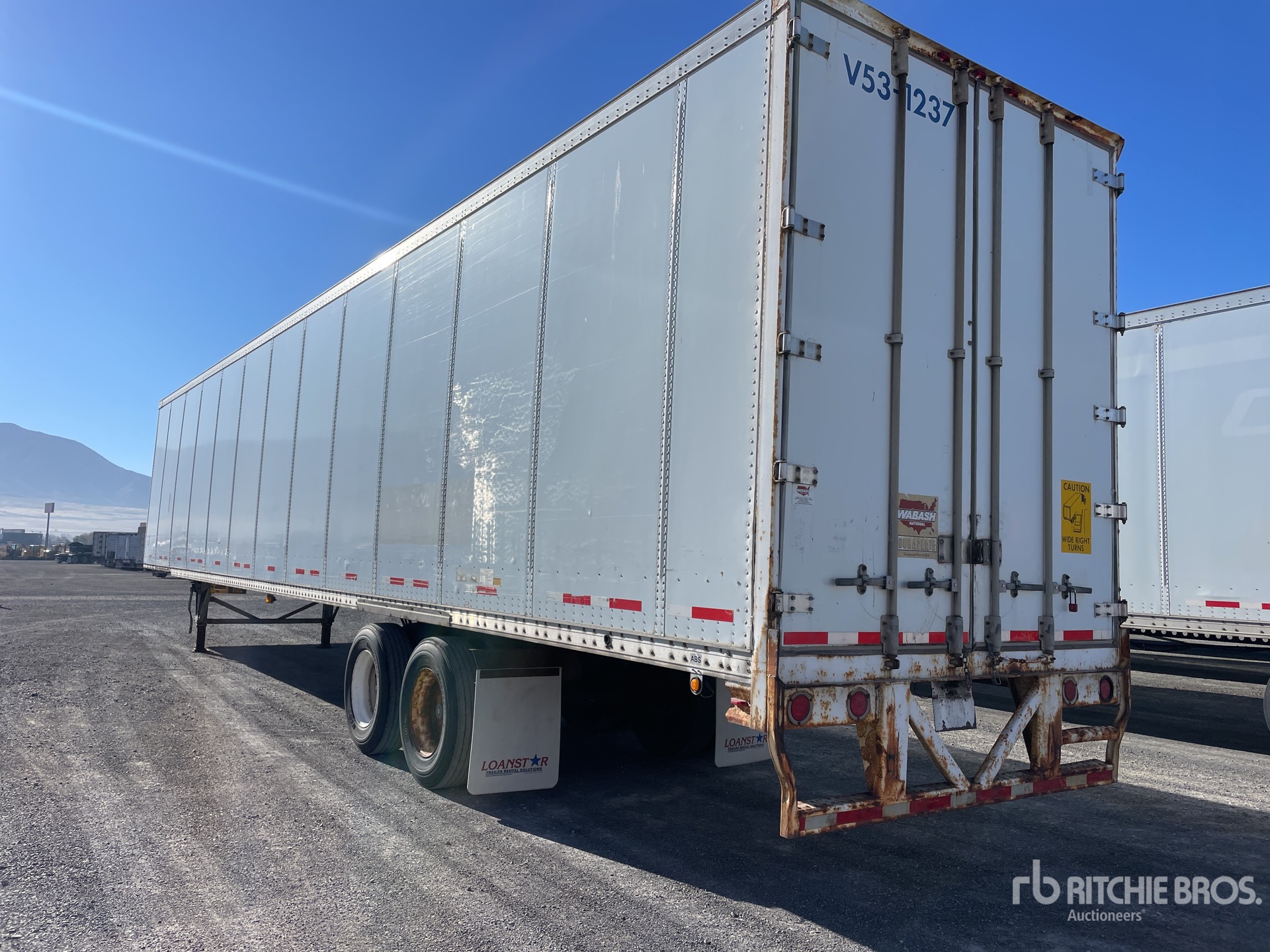 General Appearance with Bild, Ecke hinten links