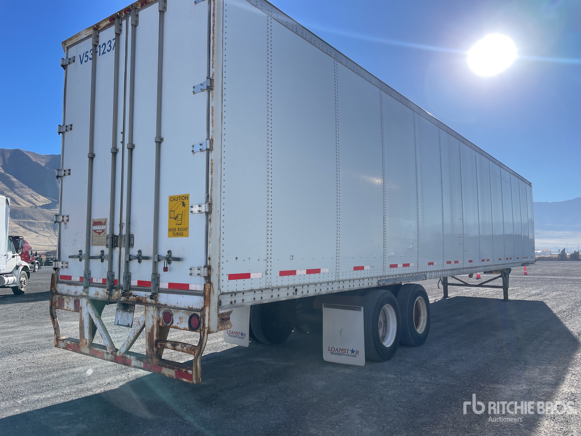 General Appearance with Bild, Ecke hinten rechts