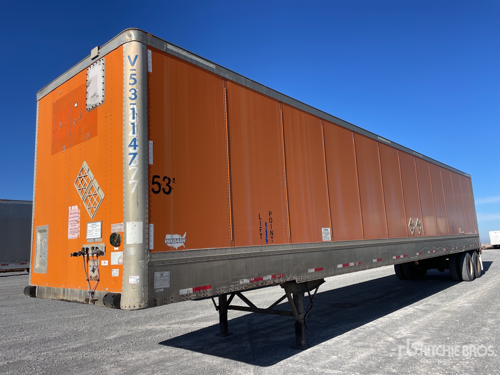 General Appearance with Bild, Ecke vorne links