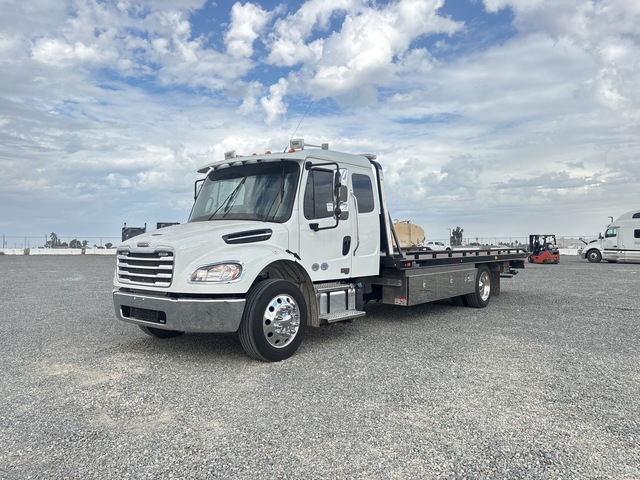 2025 Freightliner M2 106 4x2 Crew Cab Rollback Truck