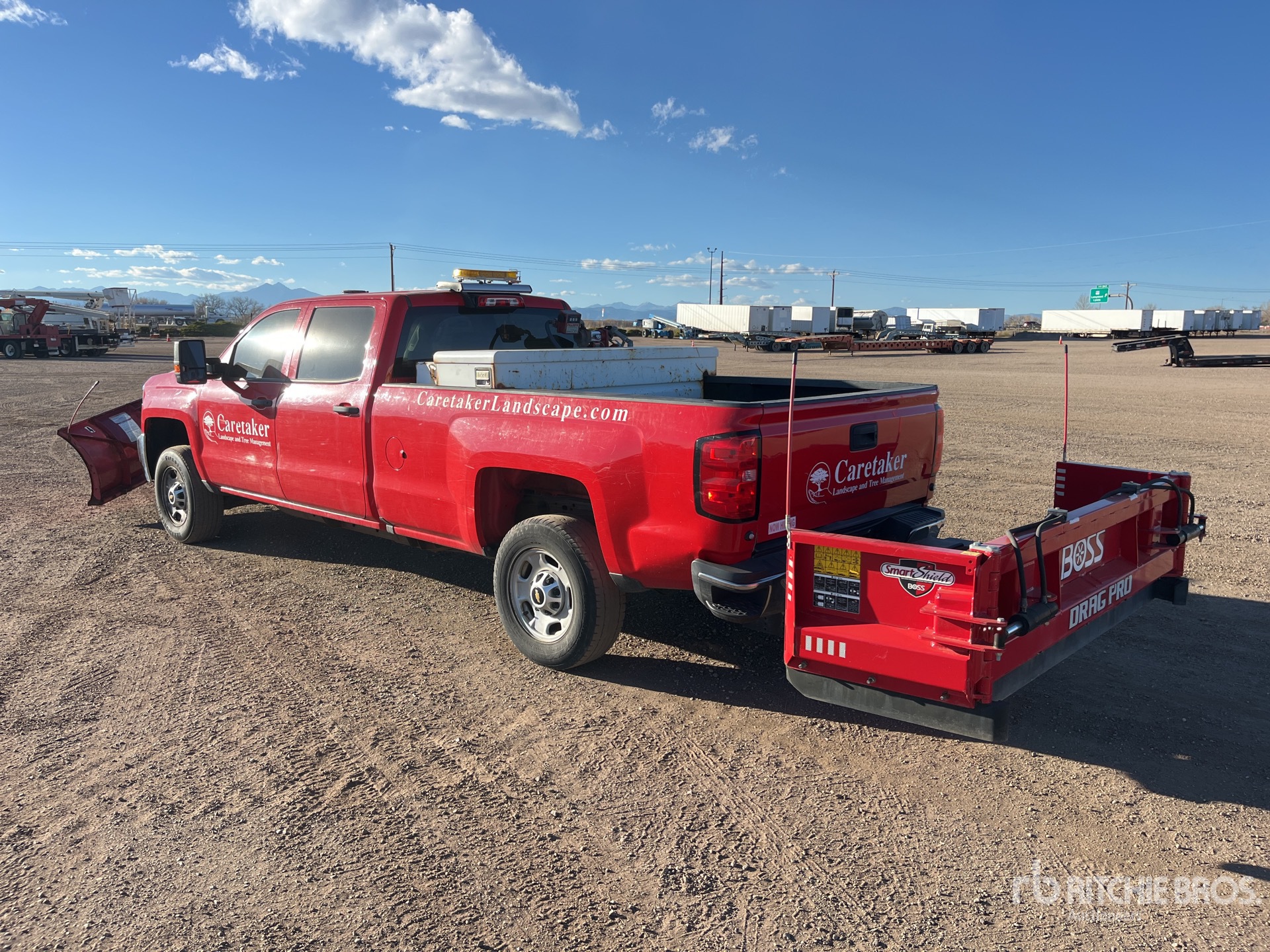 General Appearance with Bild, Ecke hinten links