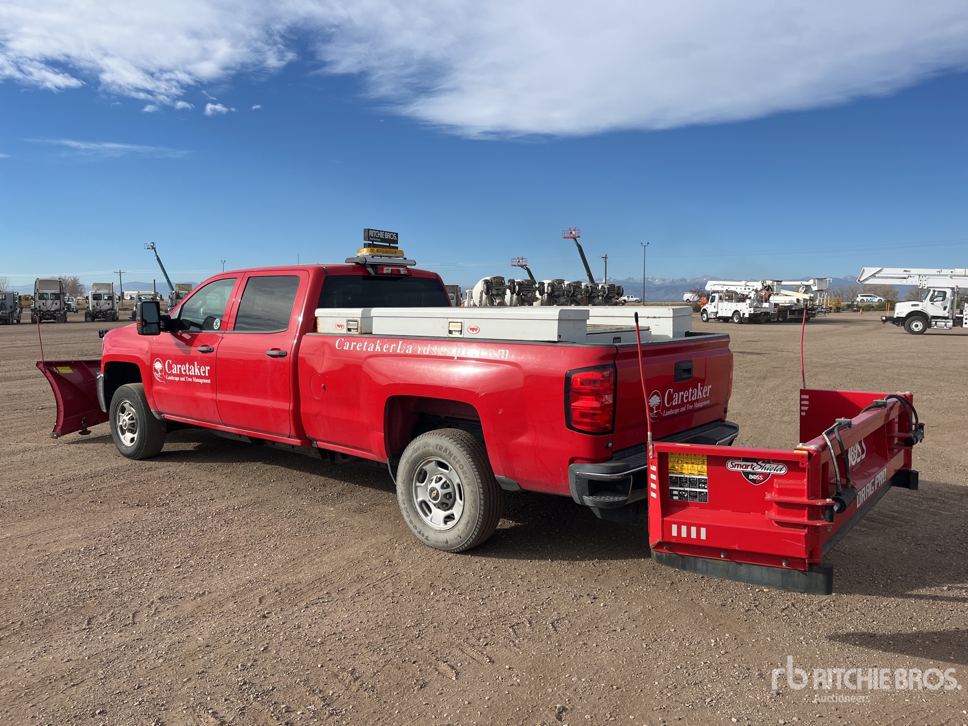 General Appearance with Bild, Ecke hinten links