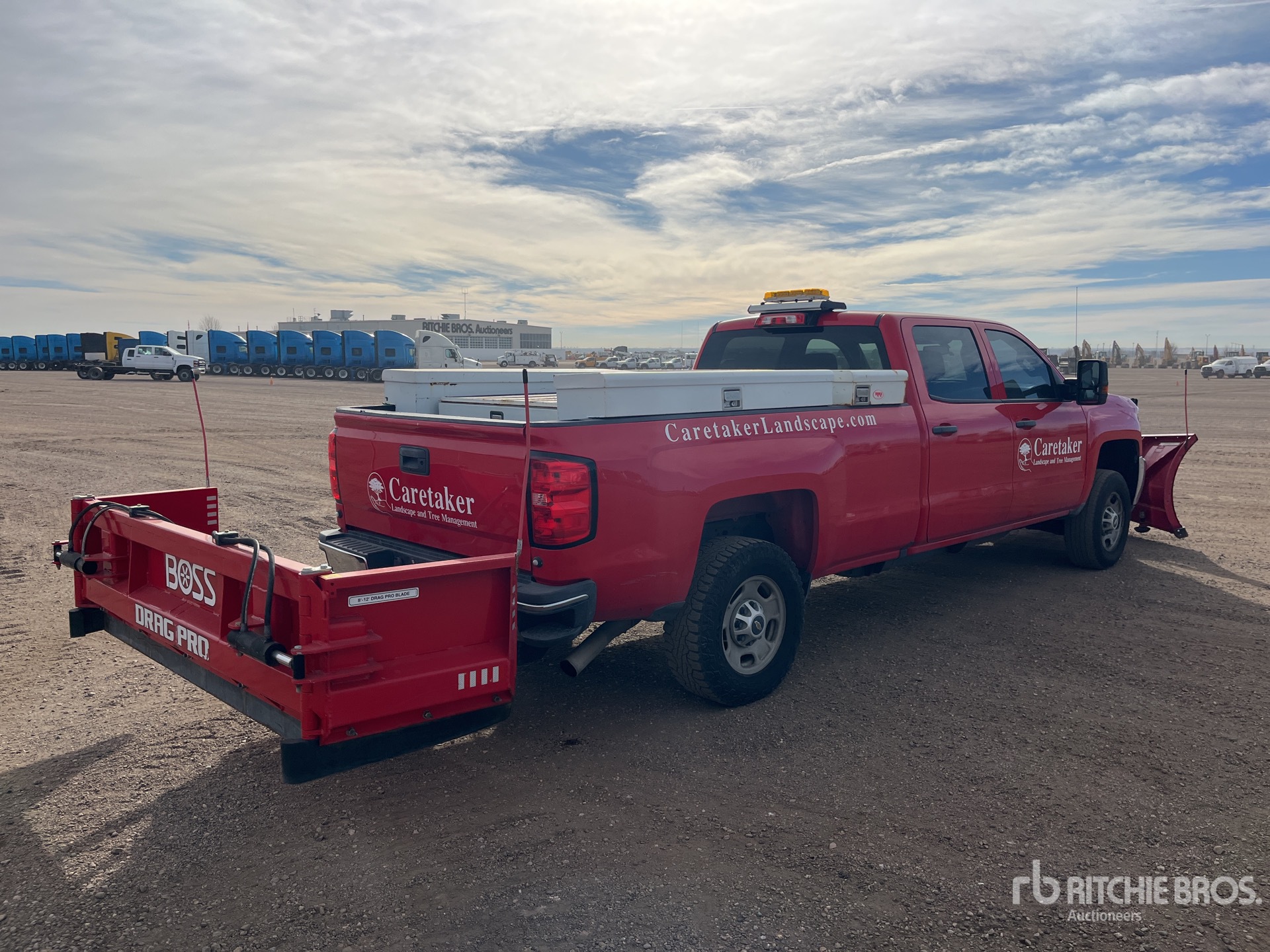 General Appearance with Bild, Ecke hinten rechts