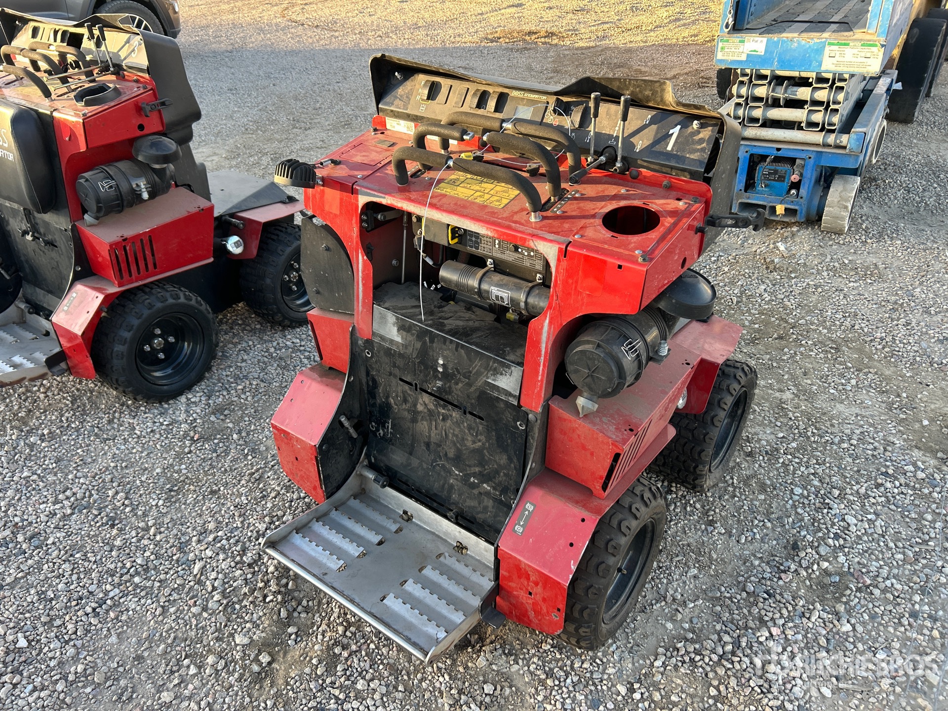 General Appearance with Bild, Ecke hinten rechts