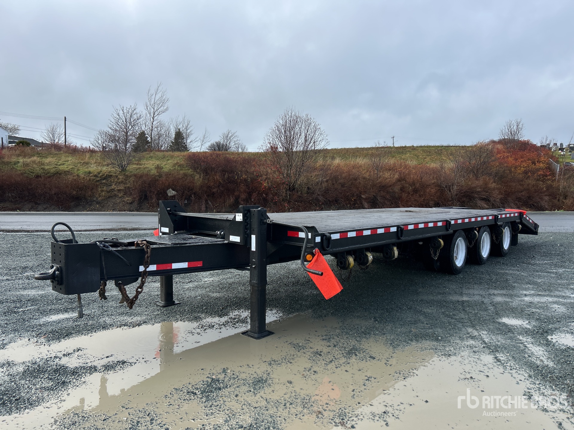 General Appearance with Featured Photo