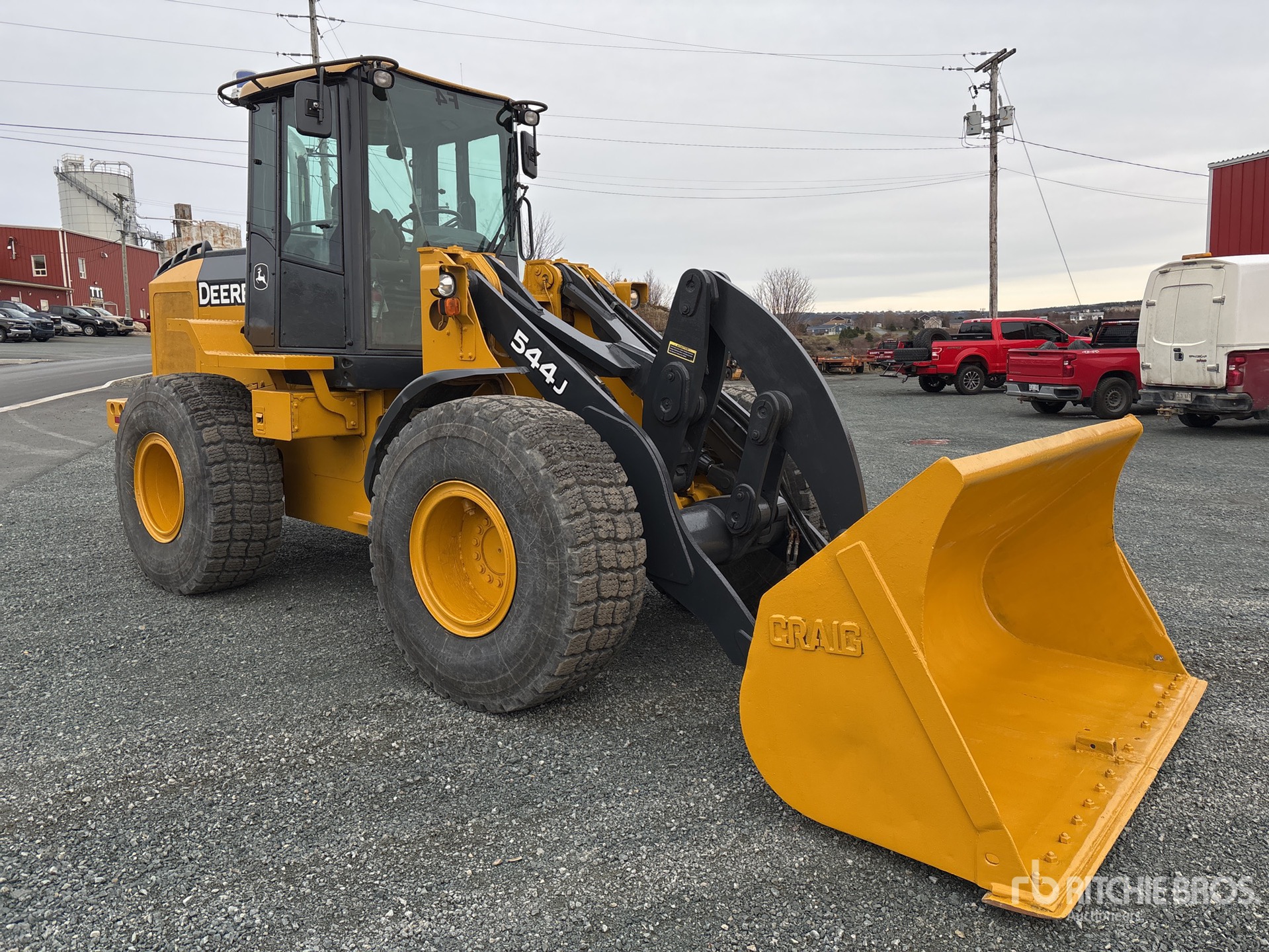 General Appearance with Picture, Right Front Corner