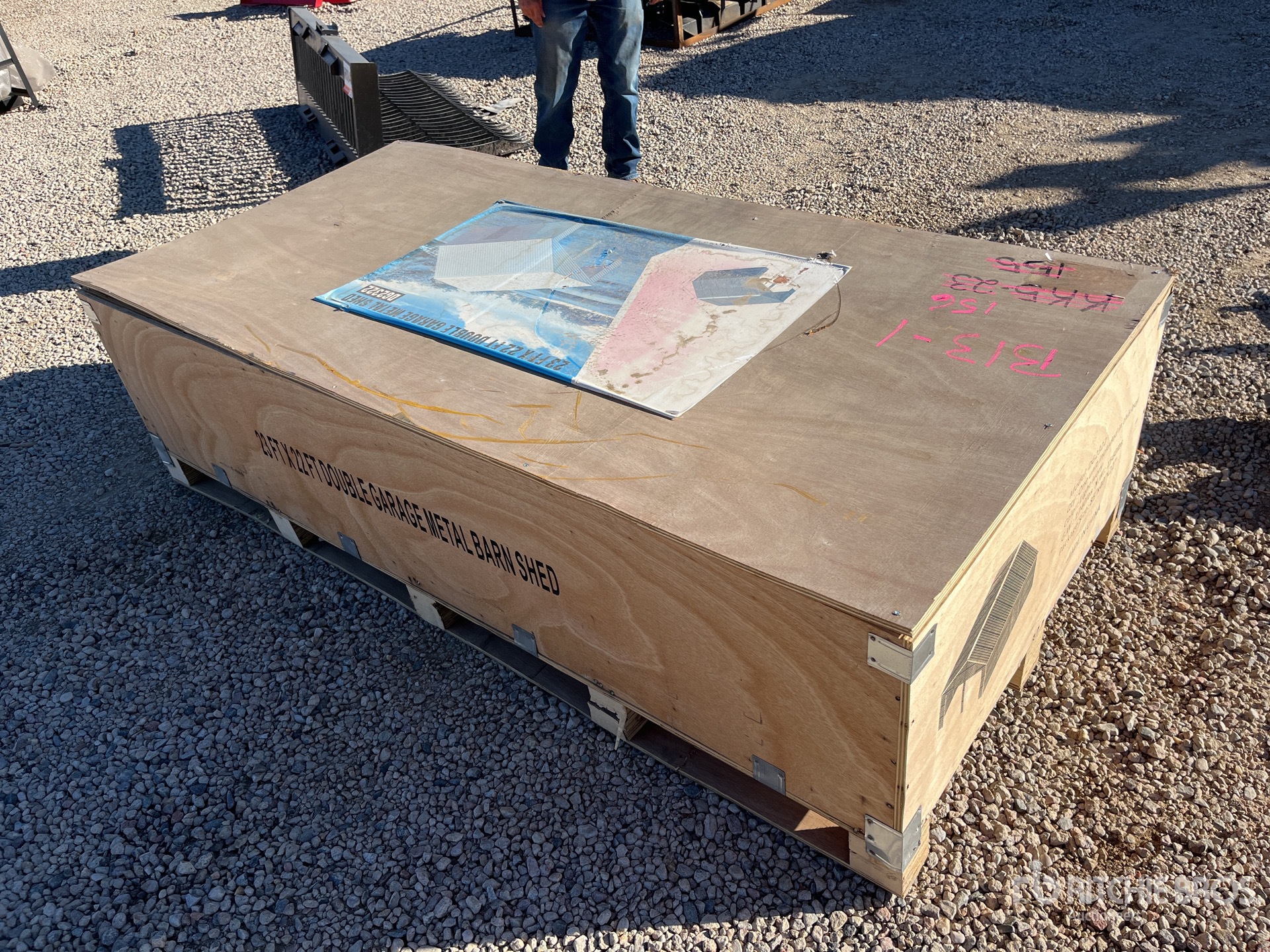 Aspect général with Image, coin arrière droit