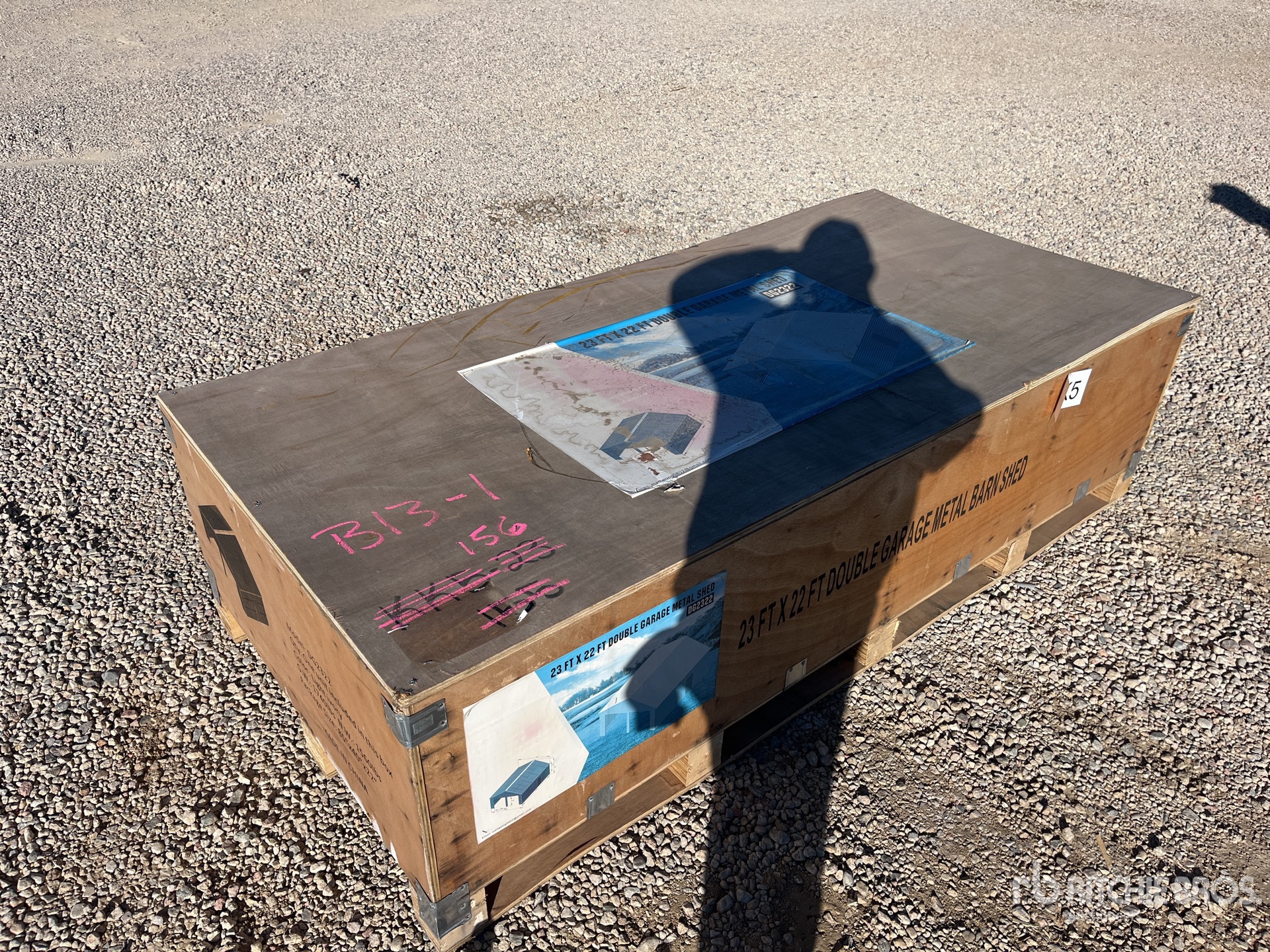 Aspect général with Image, coin avant droit