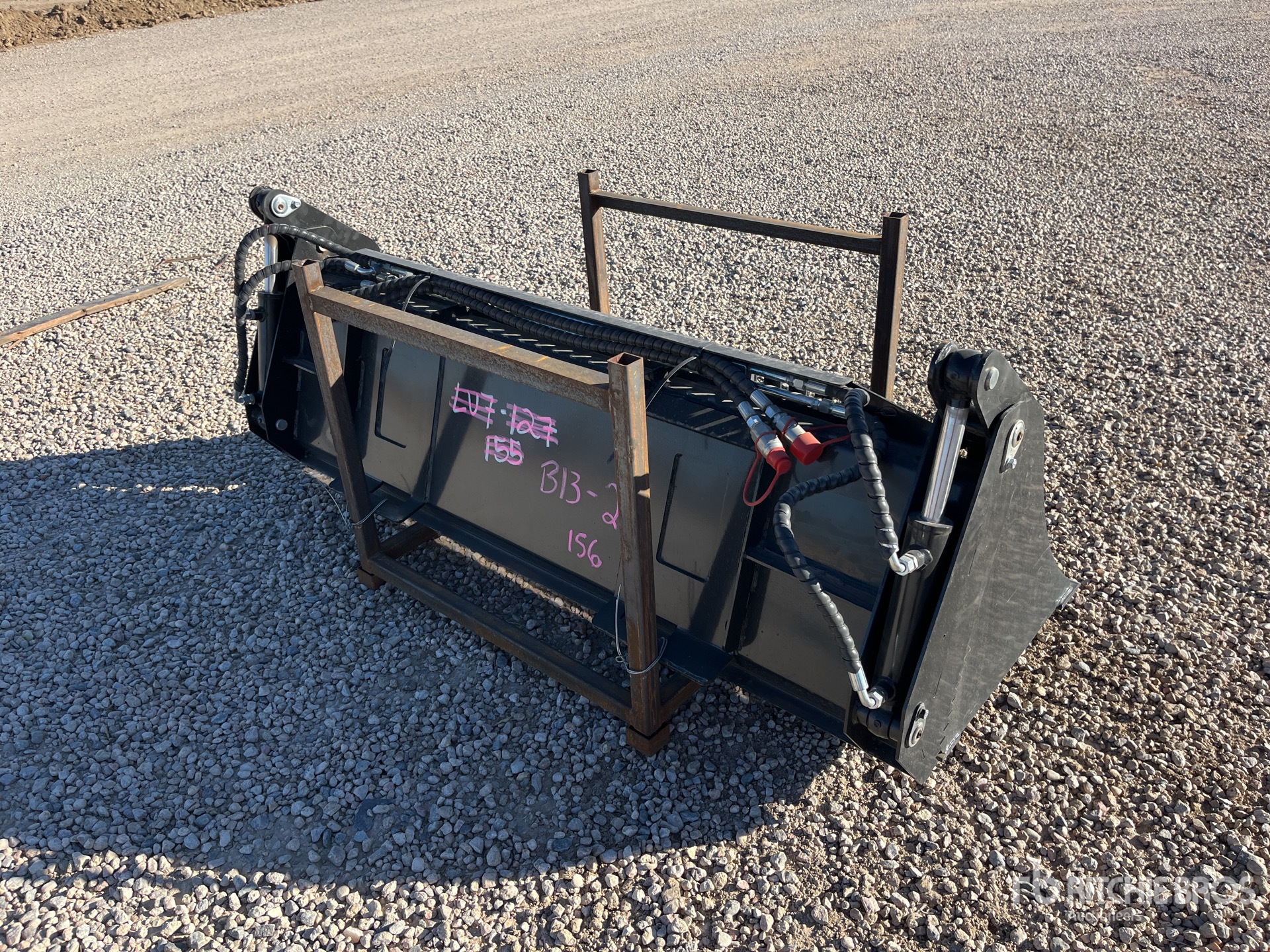 General Appearance with Imagen: esquina trasera derecha