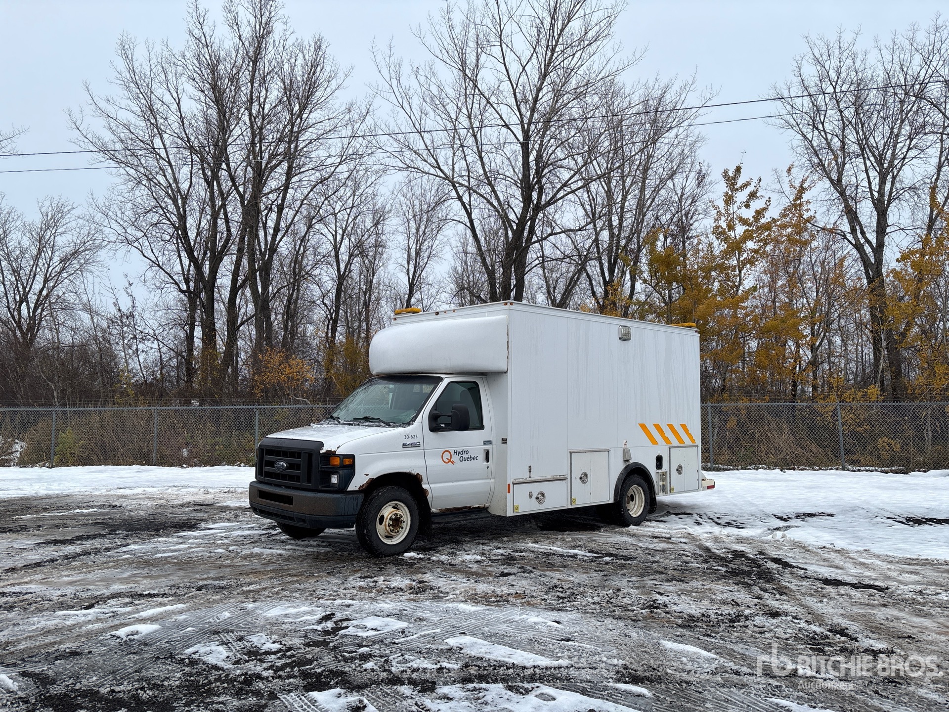 General Appearance with Featured Photo