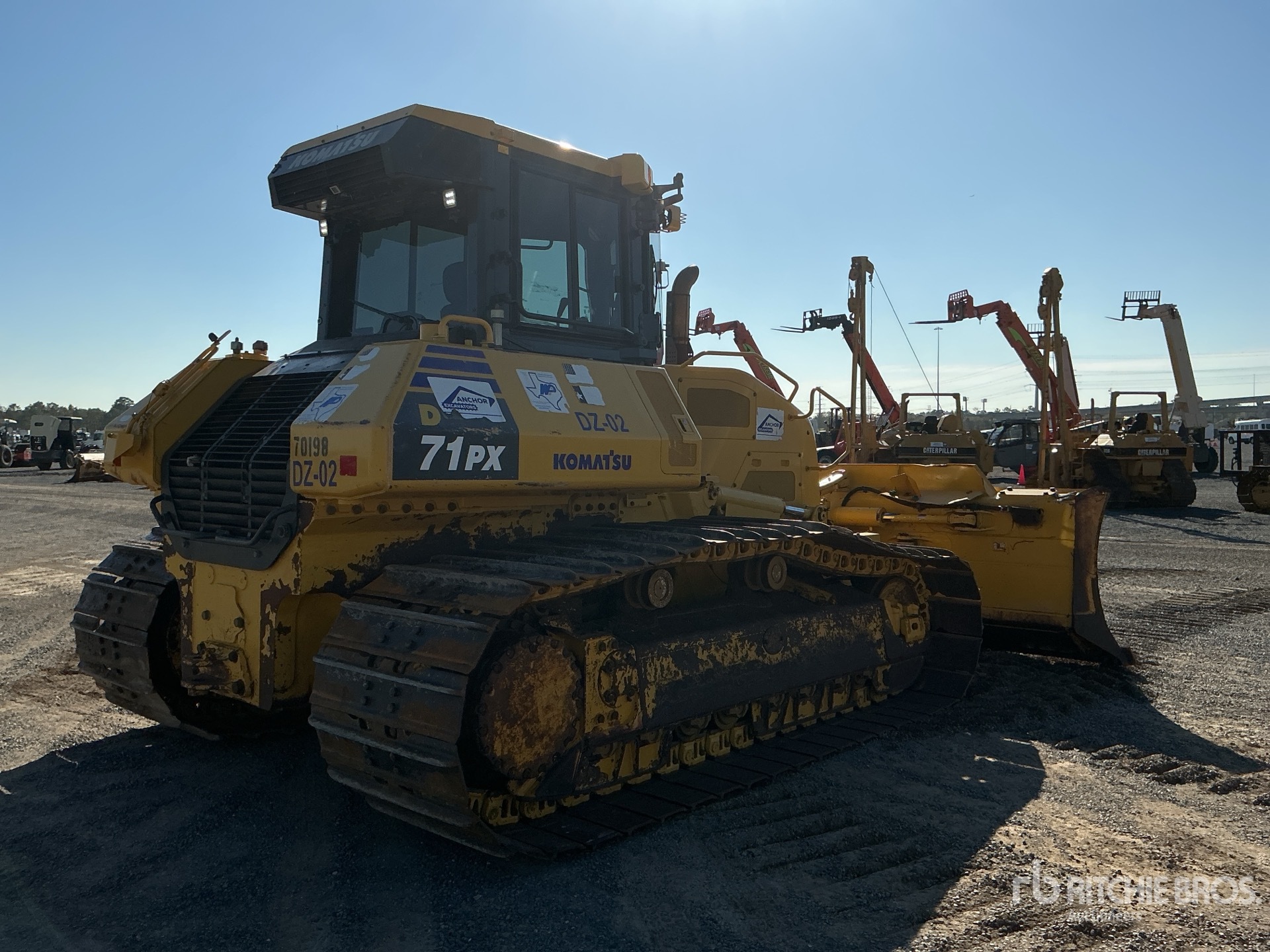 General Appearance with Bild, Ecke hinten rechts