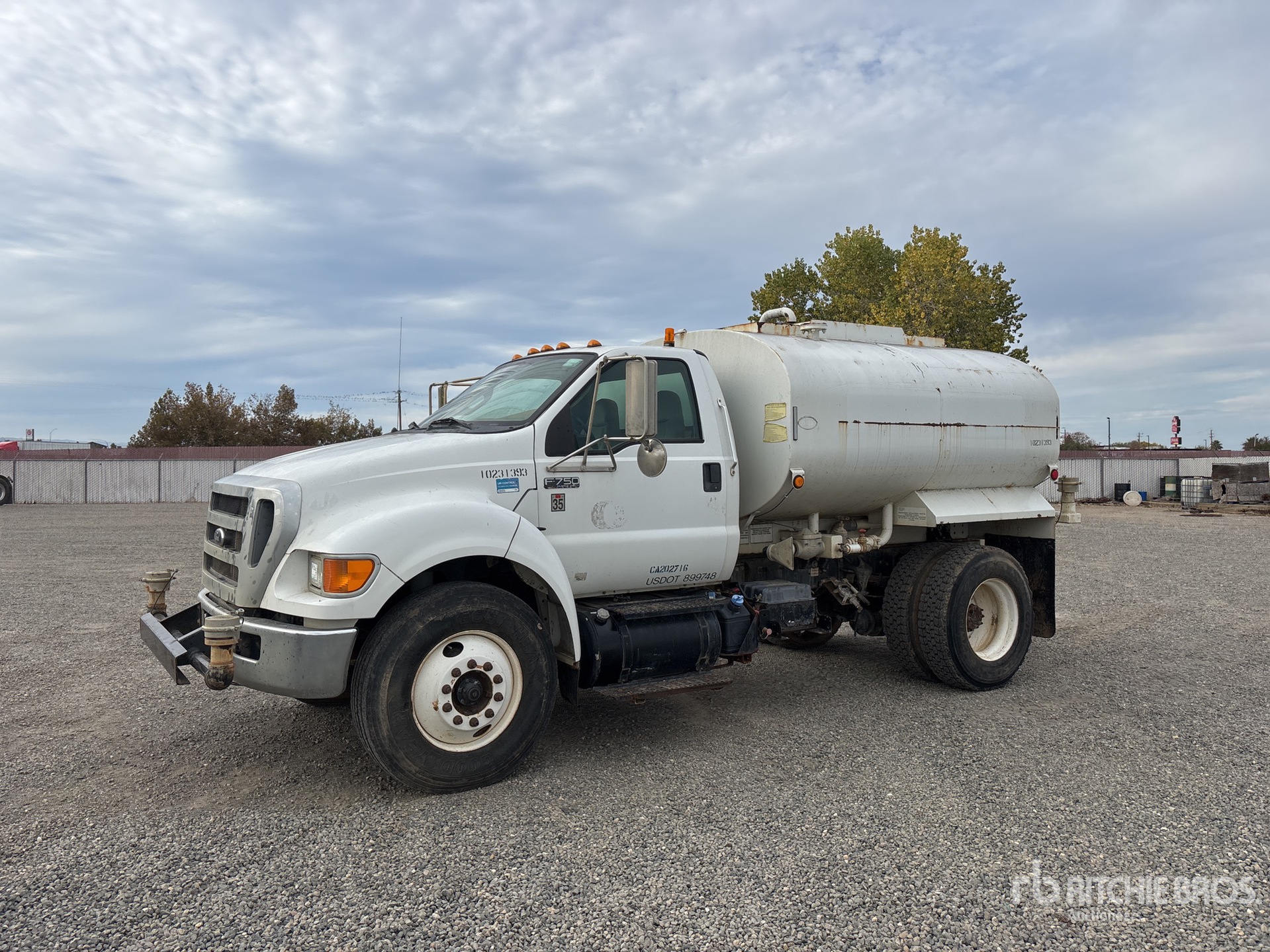 General Appearance with Featured Photo