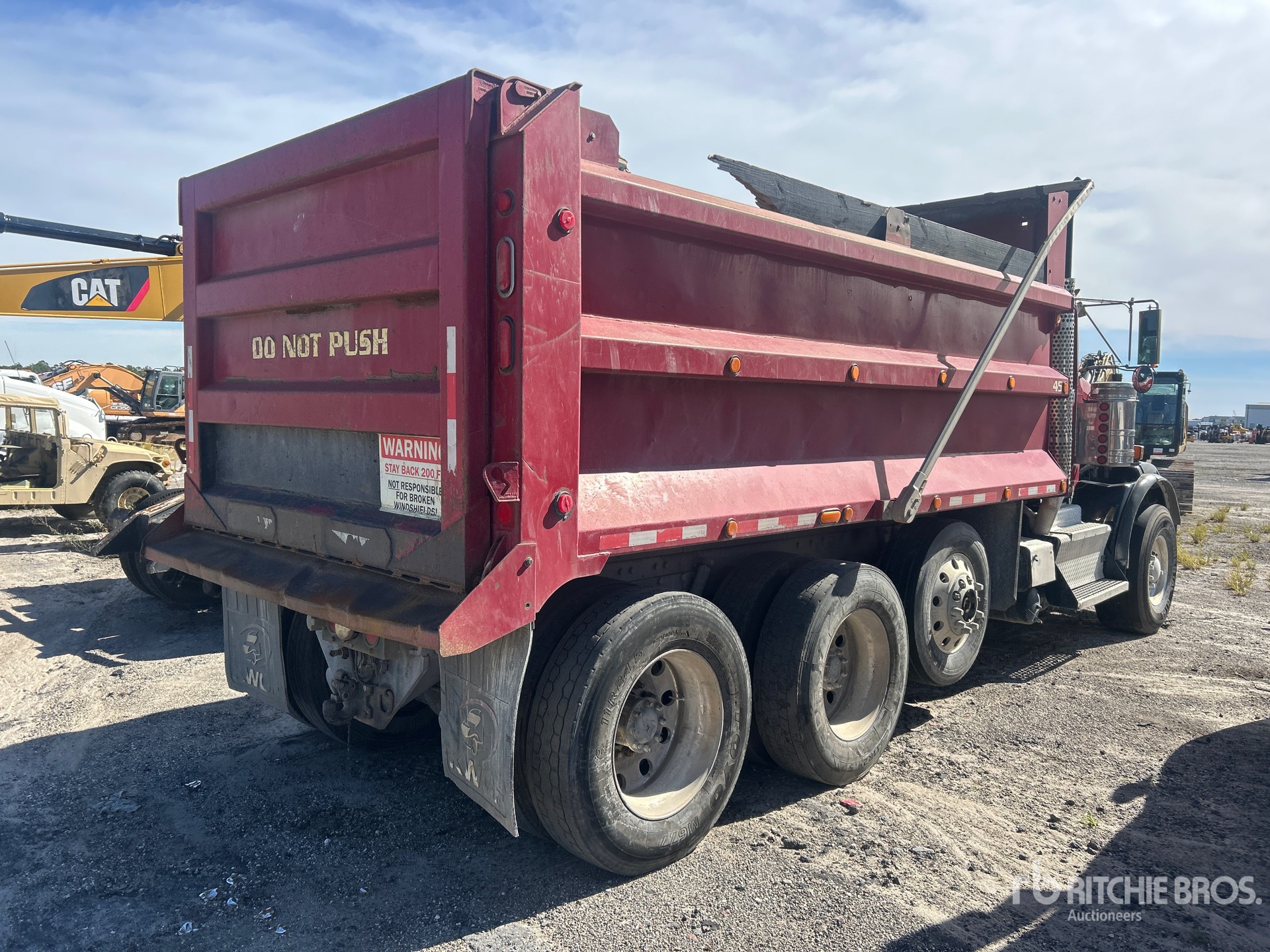 General Appearance with Foto, angolo anteriore sinistro