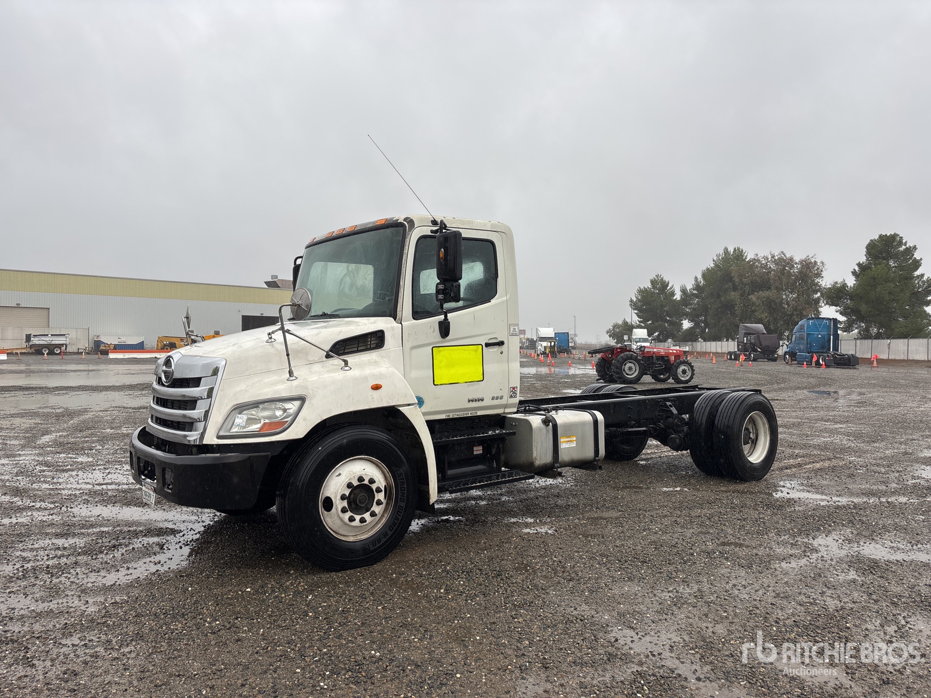 General Appearance with Featured Photo