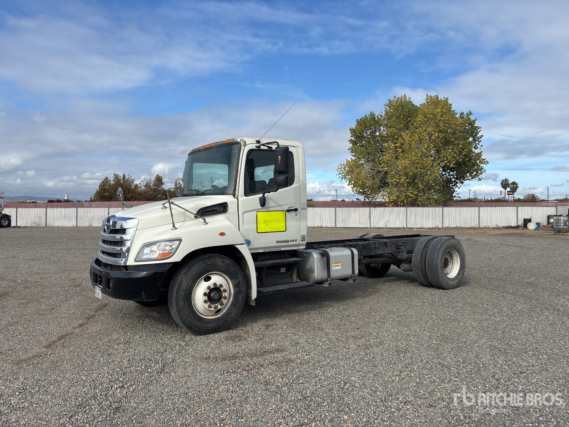 General Appearance with Featured Photo